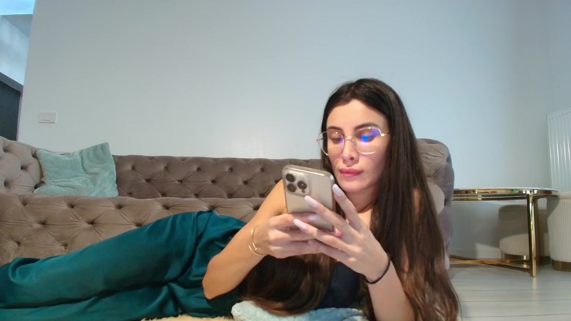 Gallery image thumbnail from Anne_Marieee's myfreecams stream on, 08/24/2025, 12:17 image 1 of 20