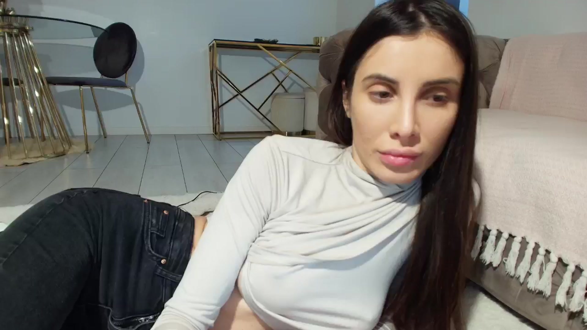 Gallery image thumbnail from Anne_Marieee's myfreecams stream on, 12/30/2025, 23:37 image 20 of 20