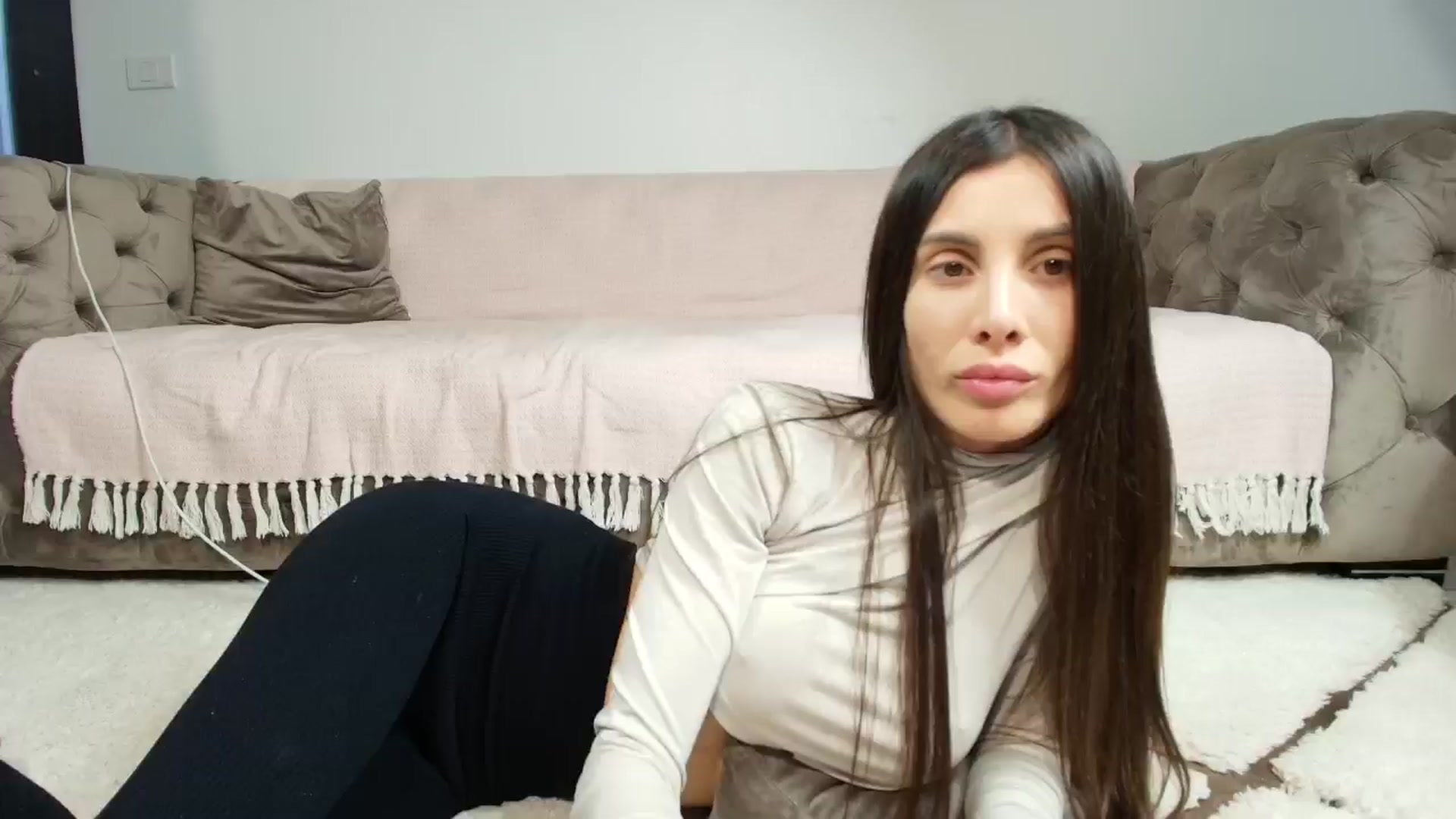 Gallery image thumbnail from Anne_Marieee's myfreecams stream on, 01/06/2026, 20:42 image 5 of 20