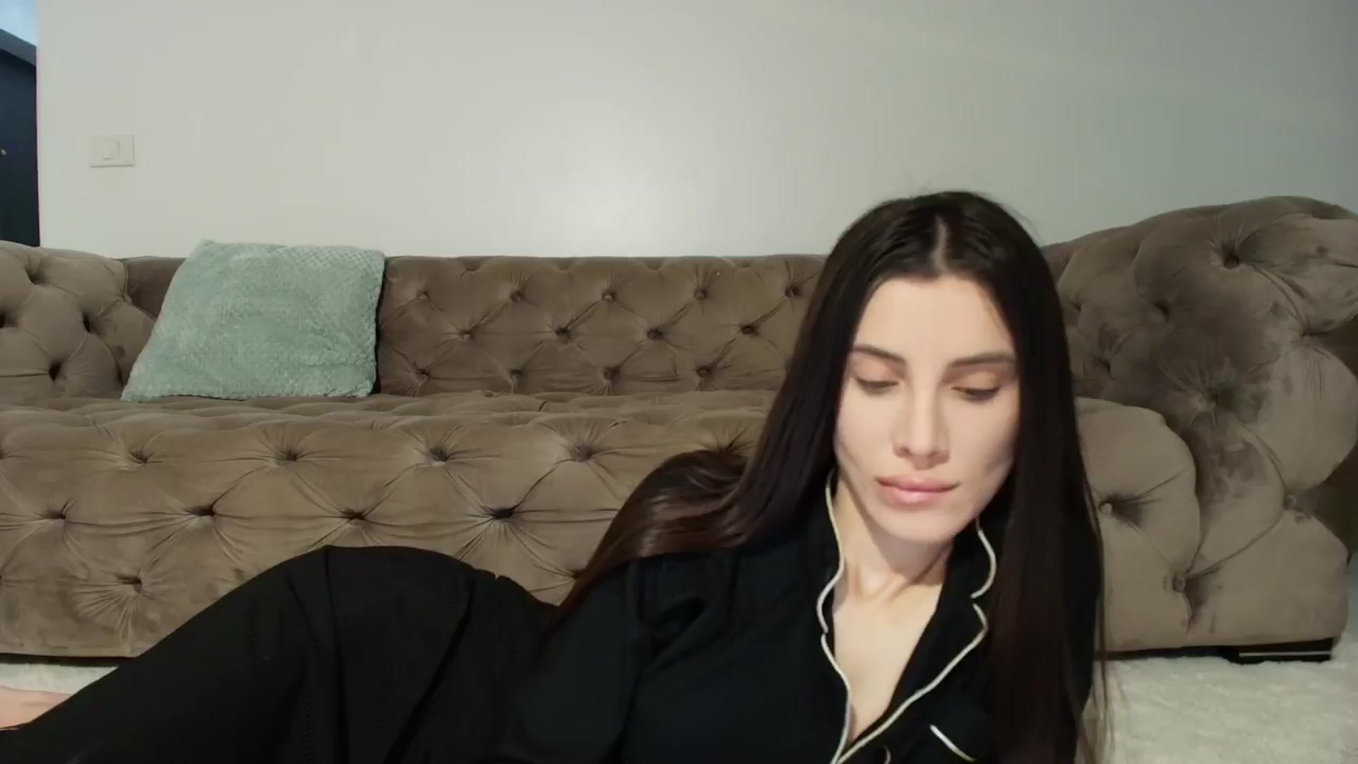Gallery image thumbnail from Anne_Marieee's myfreecams stream on, 01/16/2026, 04:18 image 7 of 20