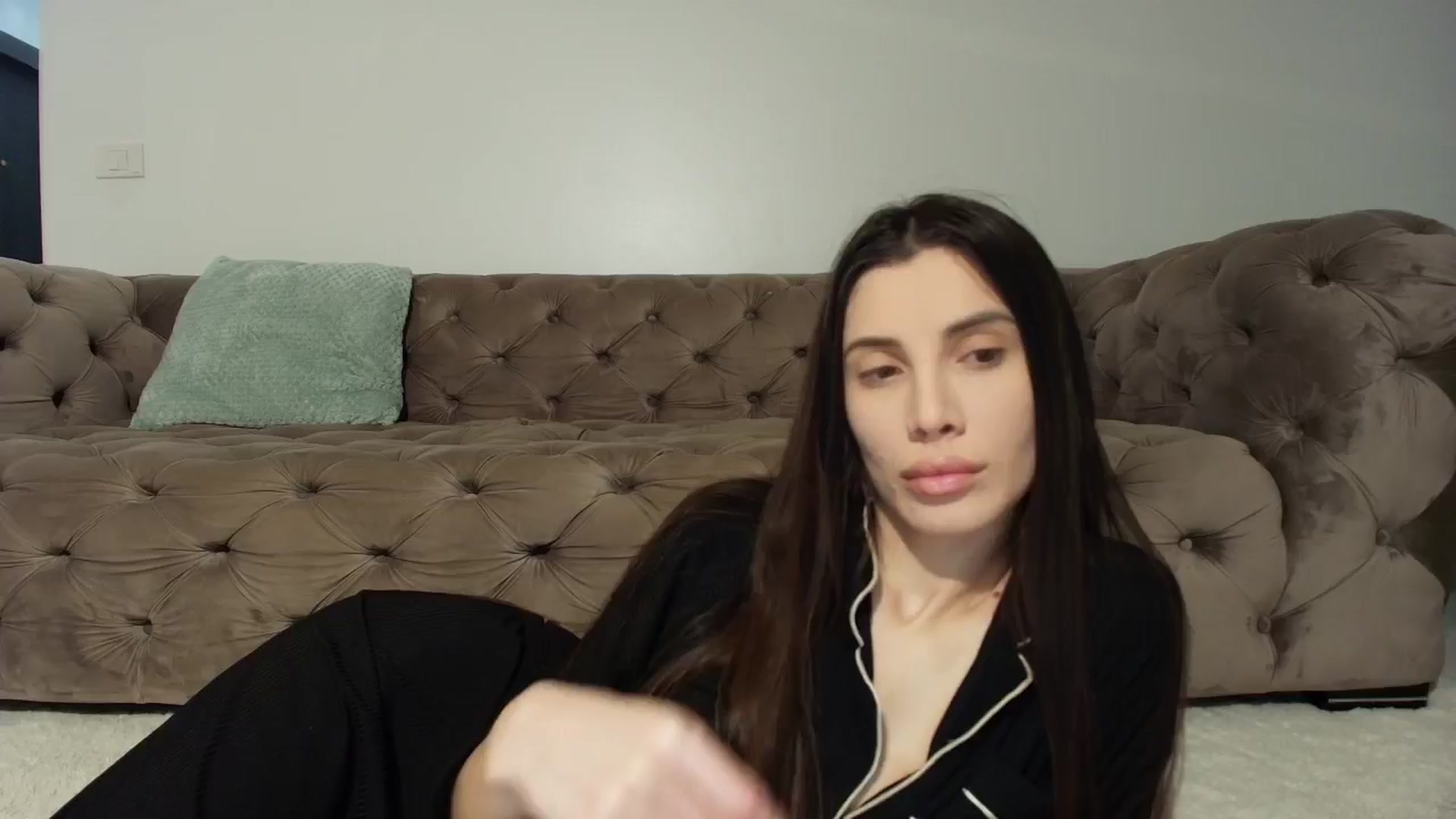 Gallery image thumbnail from Anne_Marieee's myfreecams stream on, 01/16/2026, 04:18 image 4 of 20