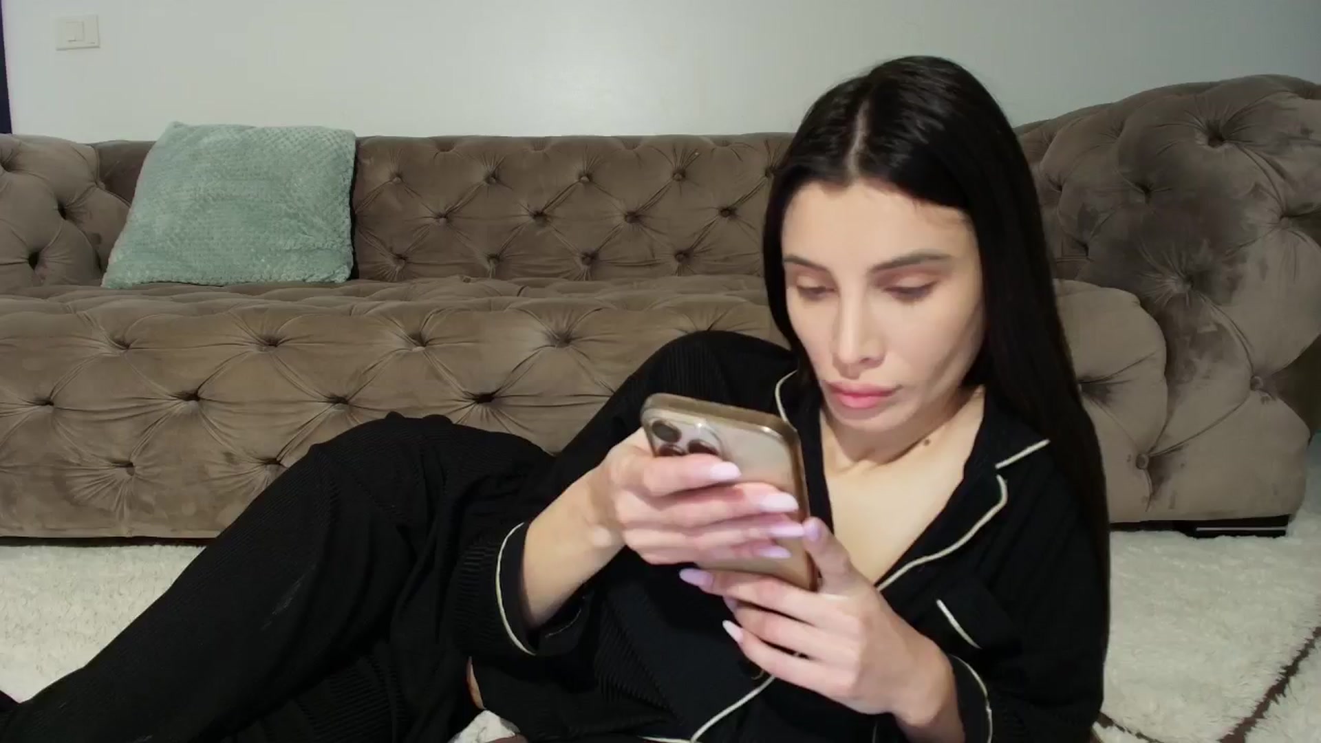 Gallery image thumbnail from Anne_Marieee's myfreecams stream on, 01/16/2026, 05:37 image 20 of 20