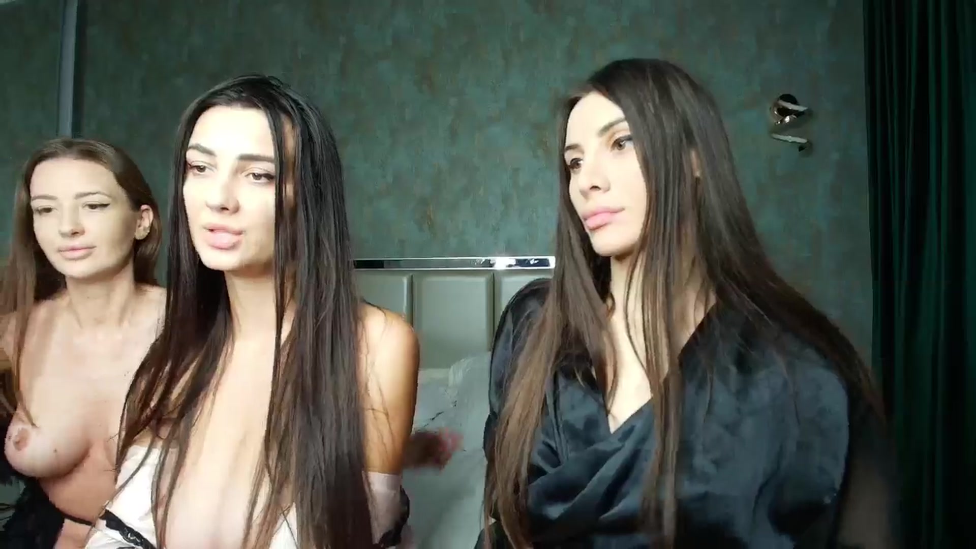 Gallery image thumbnail from Anne_Marieee's myfreecams stream on, 02/02/2026, 11:57 image 19 of 20
