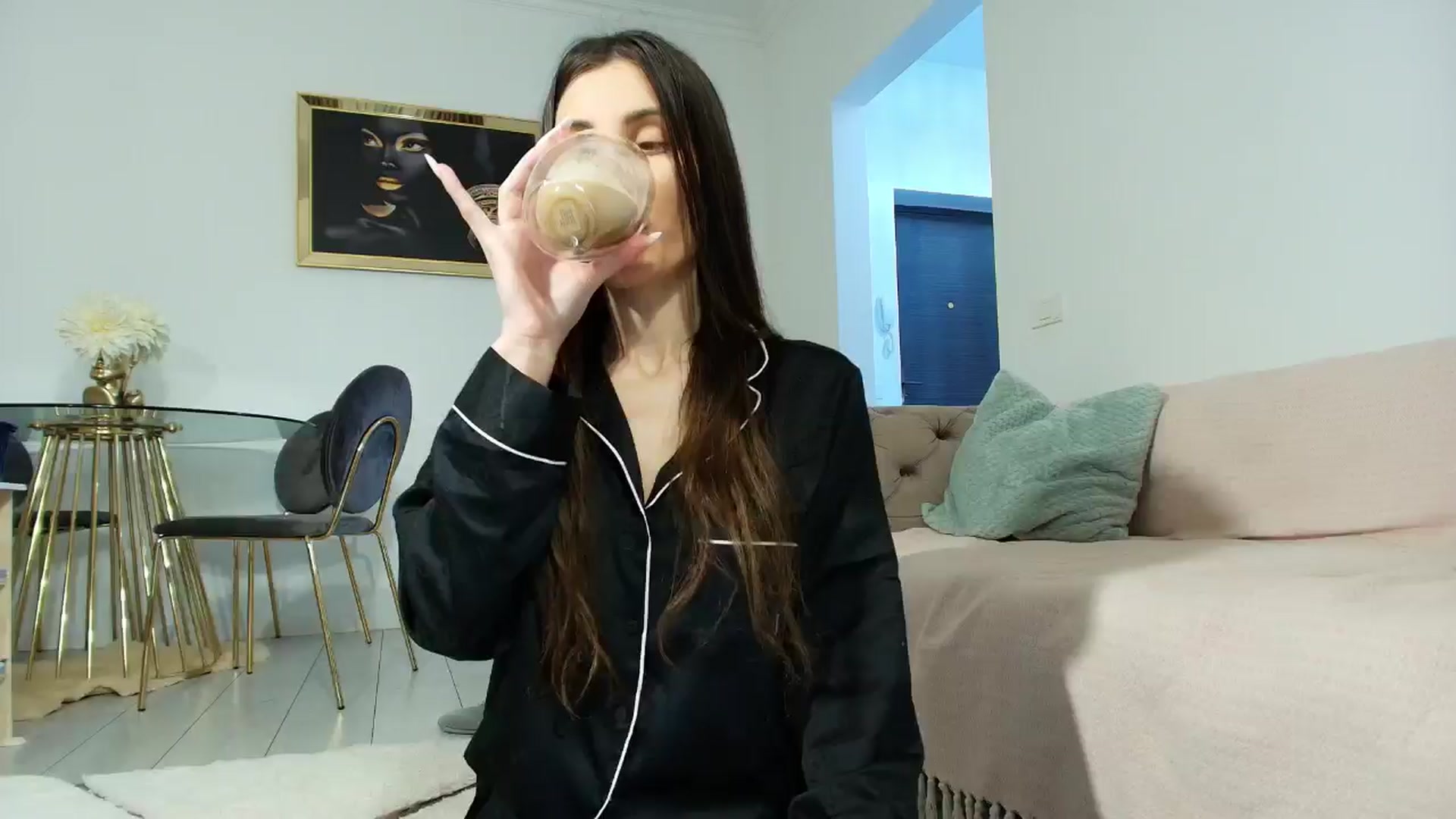 Gallery image thumbnail from Anne_Marieee's myfreecams stream on, 02/16/2026, 02:49 image 2 of 20