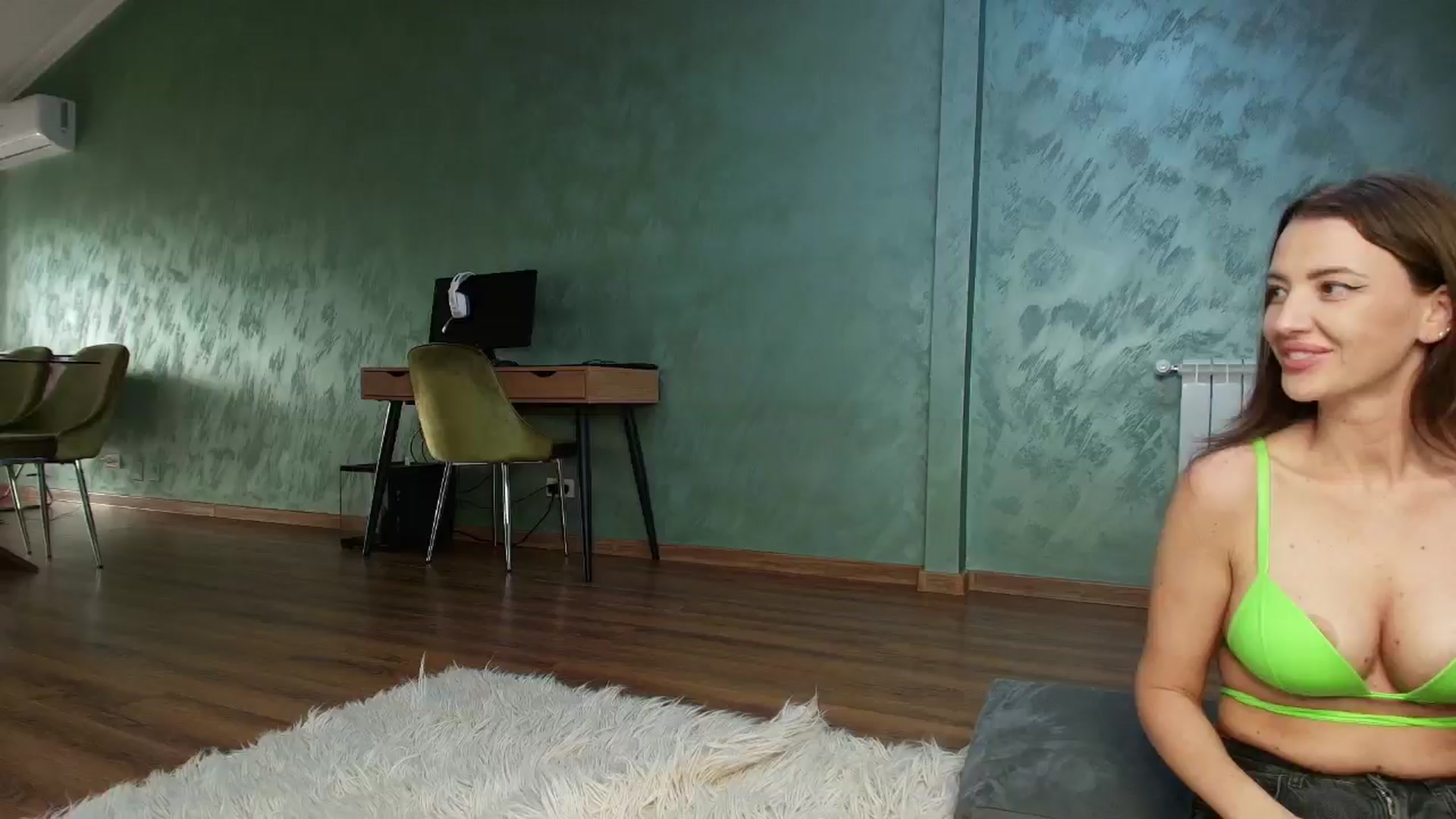 Gallery image thumbnail from Anne_Marieee's myfreecams stream on, 02/26/2026, 13:52 image 2 of 20