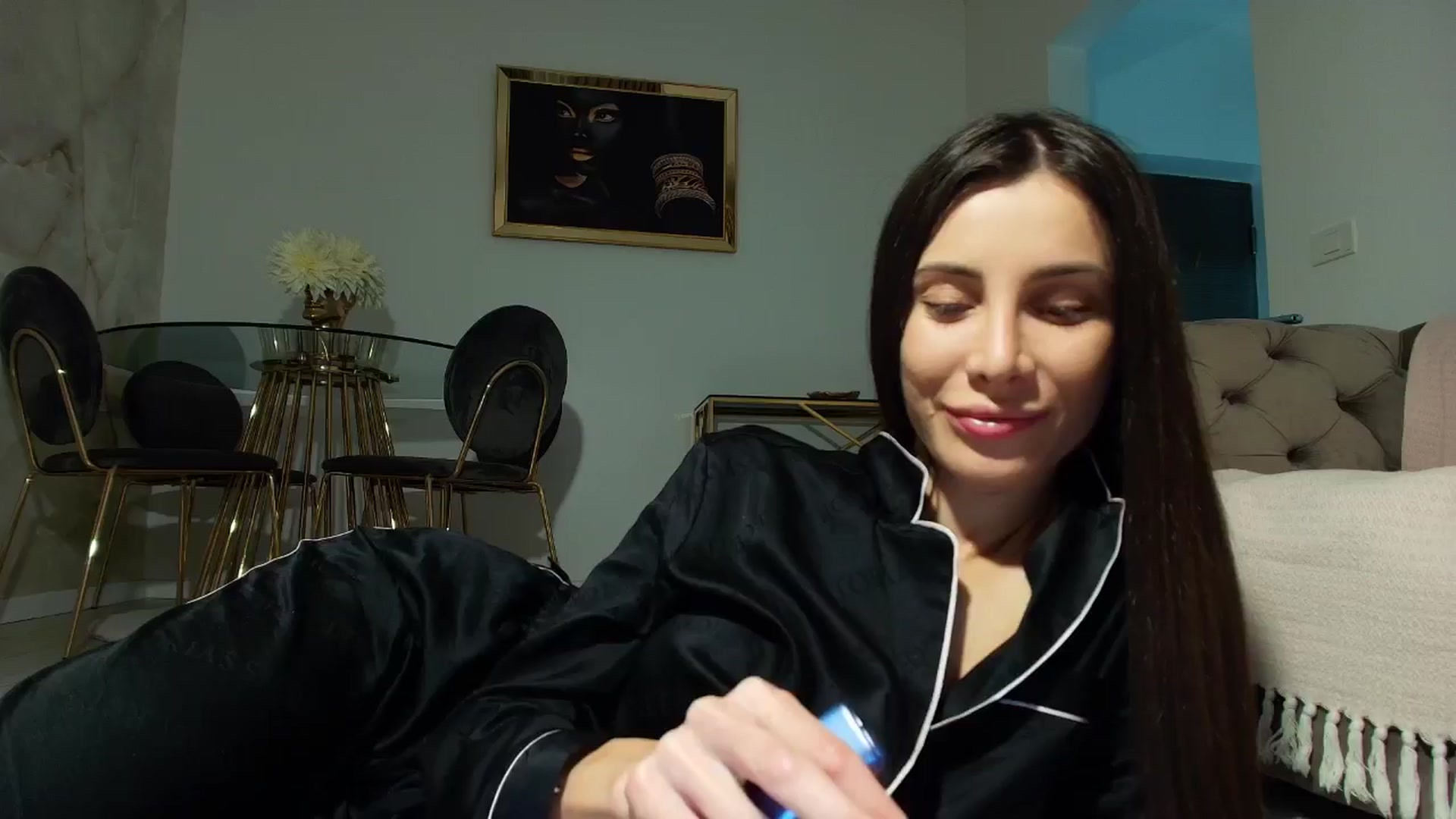 Gallery image thumbnail from Anne_Marieee's myfreecams stream on, 04/07/2026, 20:24 image 19 of 20