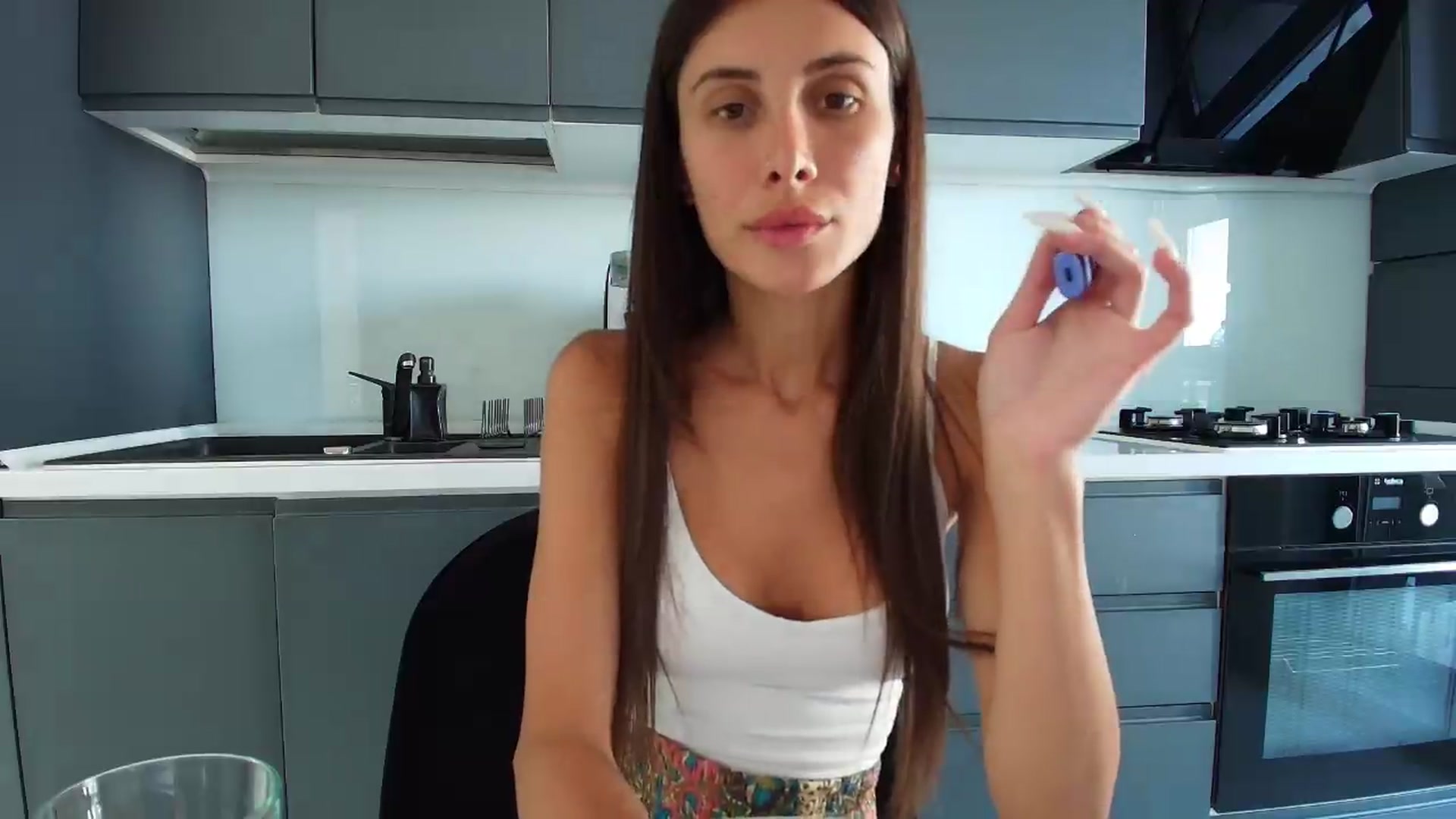 Gallery image thumbnail from Anne_Marieee's myfreecams stream on, 06/10/2026, 12:05 image 4 of 20