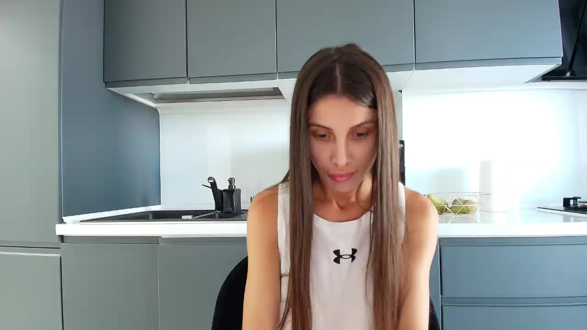 Gallery image thumbnail from Anne_Marieee's myfreecams stream on, 06/20/2026, 12:22 image 15 of 20