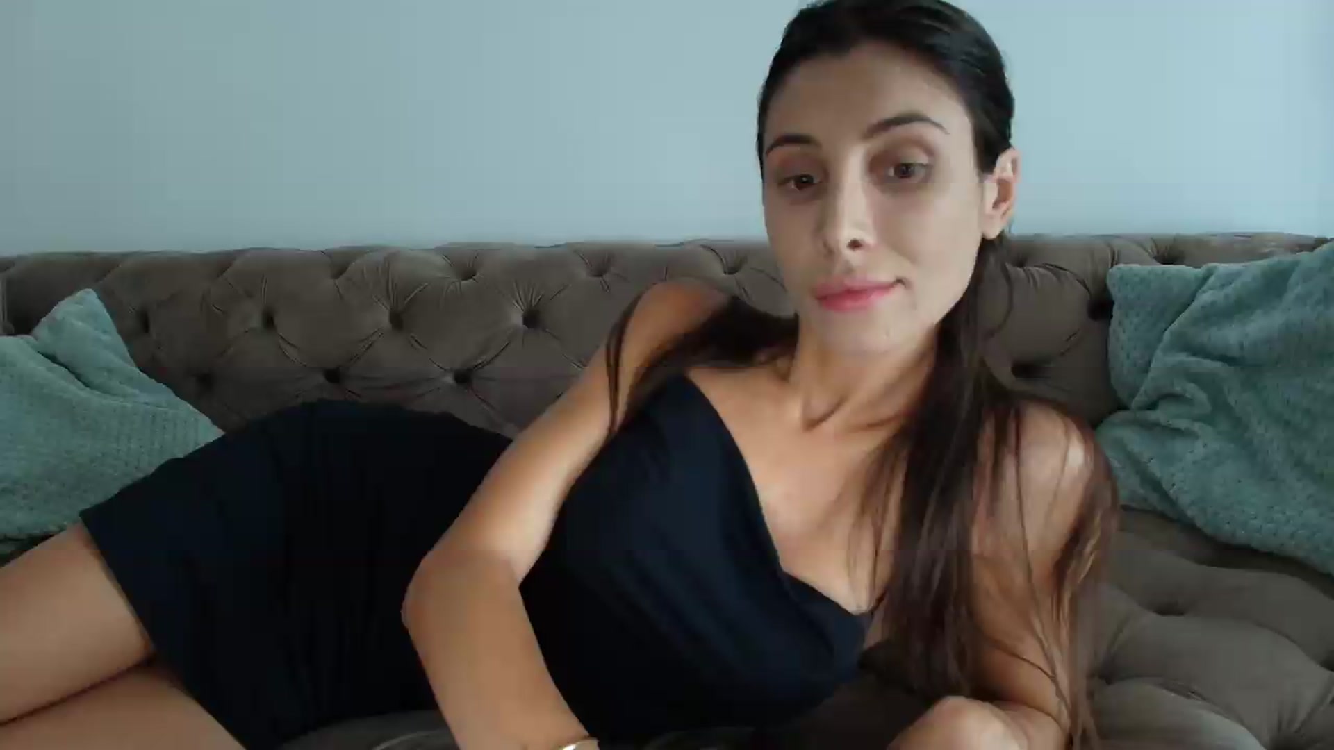Gallery image thumbnail from Anne_Marieee's myfreecams stream on, 07/12/2026, 13:52 image 20 of 20