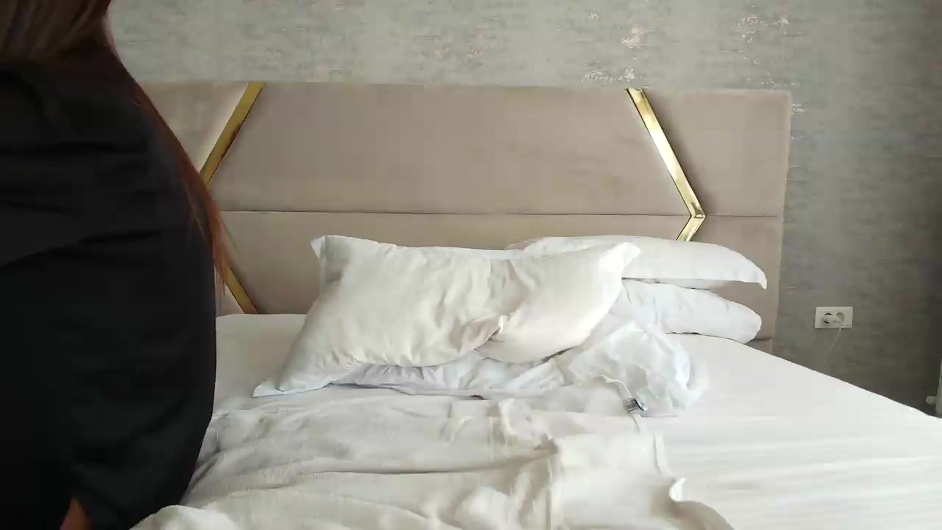 Gallery image thumbnail from Anne_Marieee's myfreecams stream on, 07/17/2026, 10:02 image 15 of 20