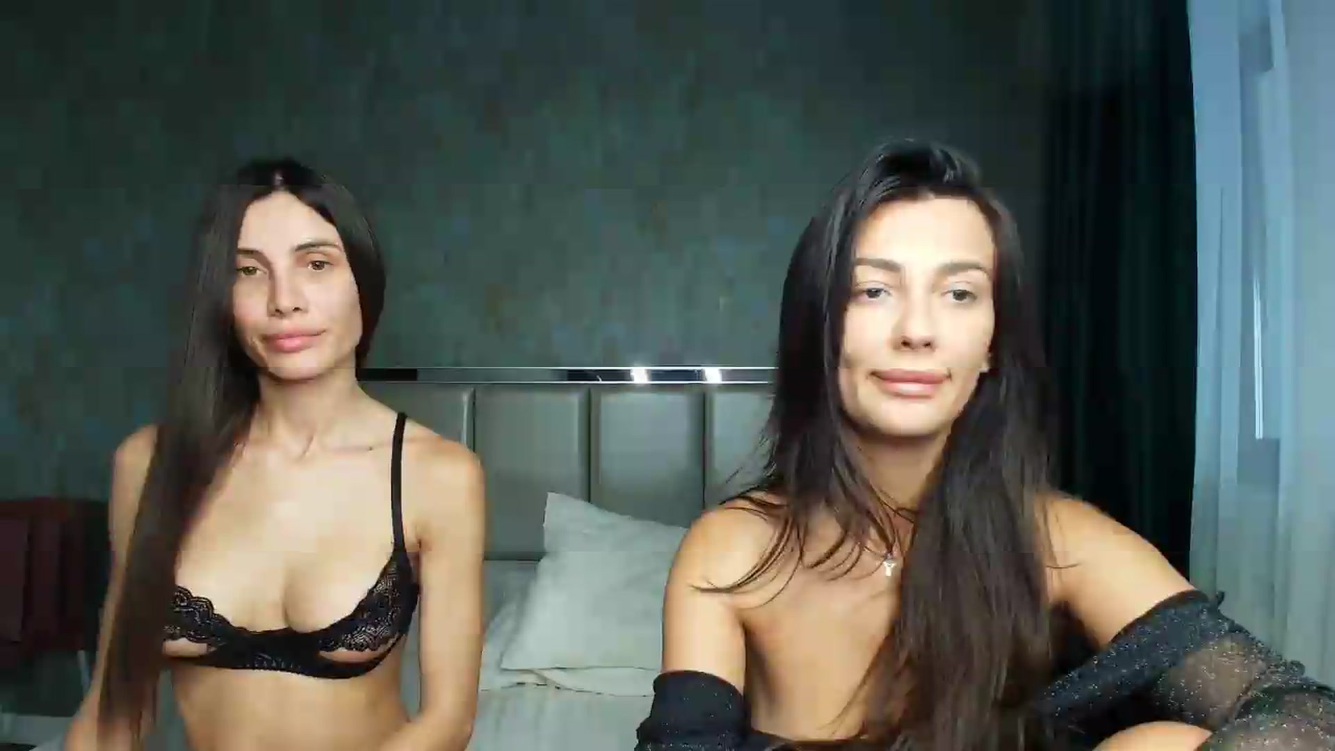 Gallery image thumbnail from Anne_Marieee's myfreecams stream on, 07/27/2026, 08:57 image 11 of 20