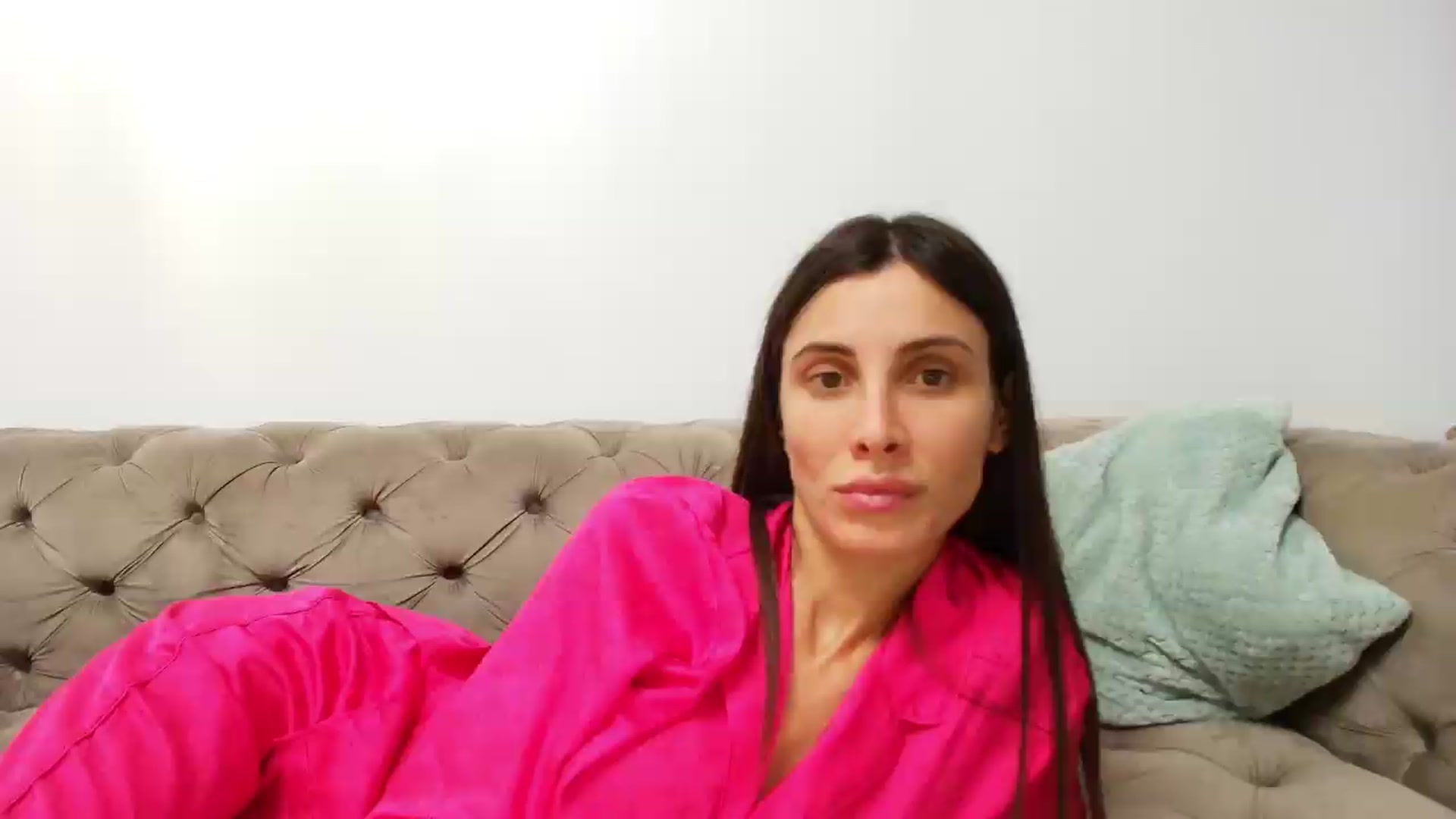 Gallery image thumbnail from Anne_Marieee's myfreecams stream on, 08/02/2026, 19:50 image 1 of 20