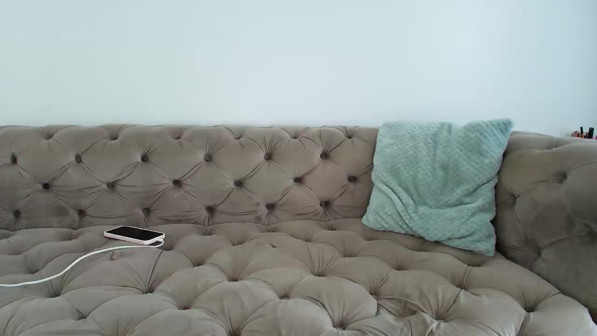Gallery image thumbnail from Anne_Marieee's myfreecams stream on, 08/07/2026, 08:47 image 6 of 20