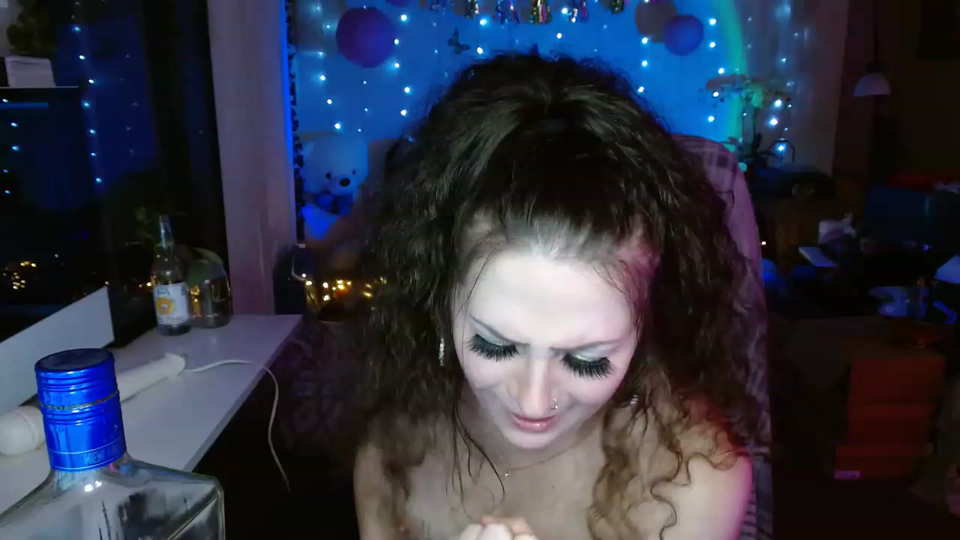 Gallery image thumbnail from Anne_mfc's myfreecams stream on, 08/11/2023, 07:39 image 10 of 20