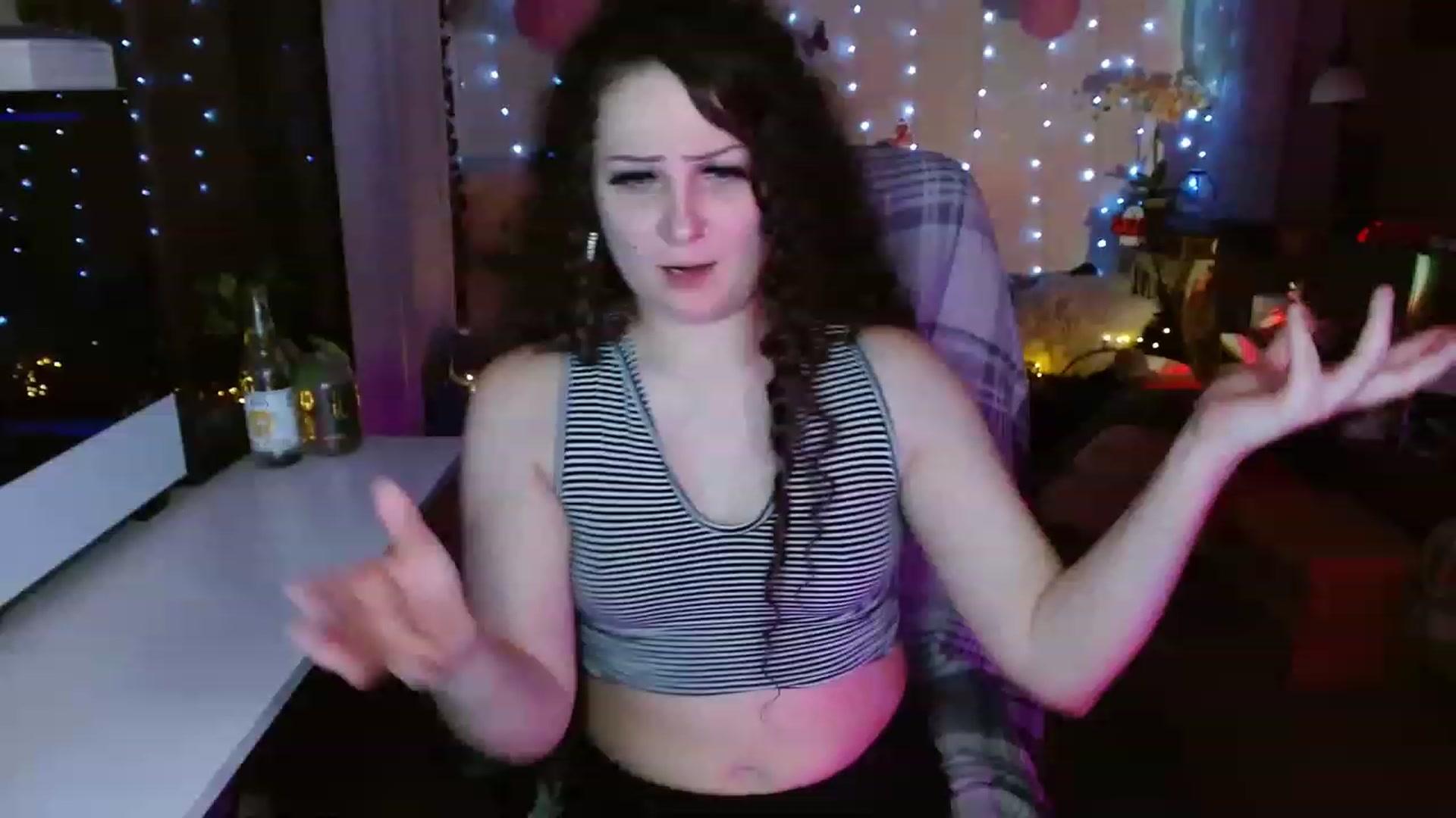 Gallery image thumbnail from Anne_mfc's myfreecams stream on, 08/13/2023, 09:01 image 5 of 20