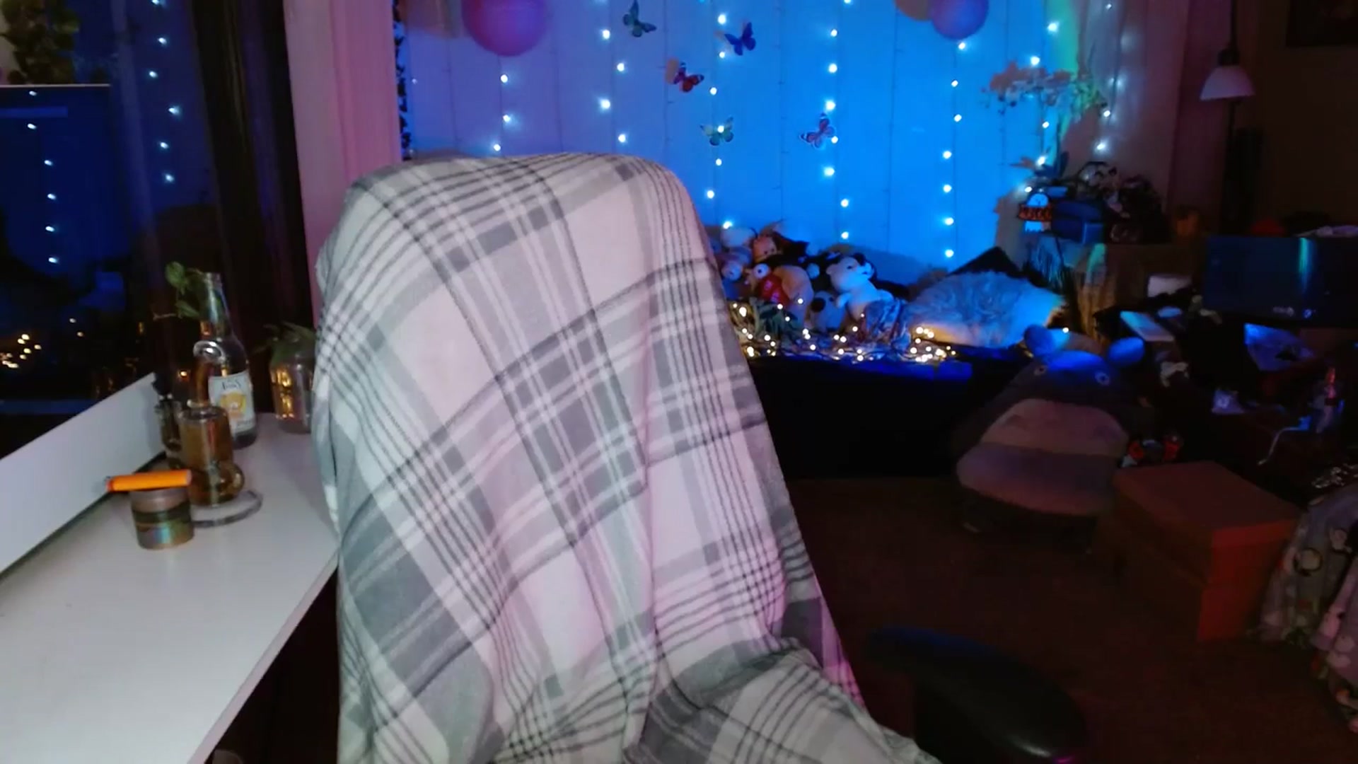 Gallery image thumbnail from Anne_mfc's myfreecams stream on, 08/30/2023, 06:58 image 20 of 20