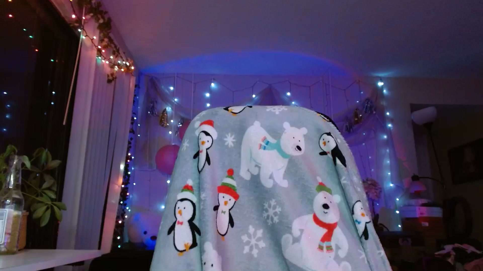 Gallery image thumbnail from Anne_mfc's myfreecams stream on, 06/03/2025, 09:33 image 3 of 20