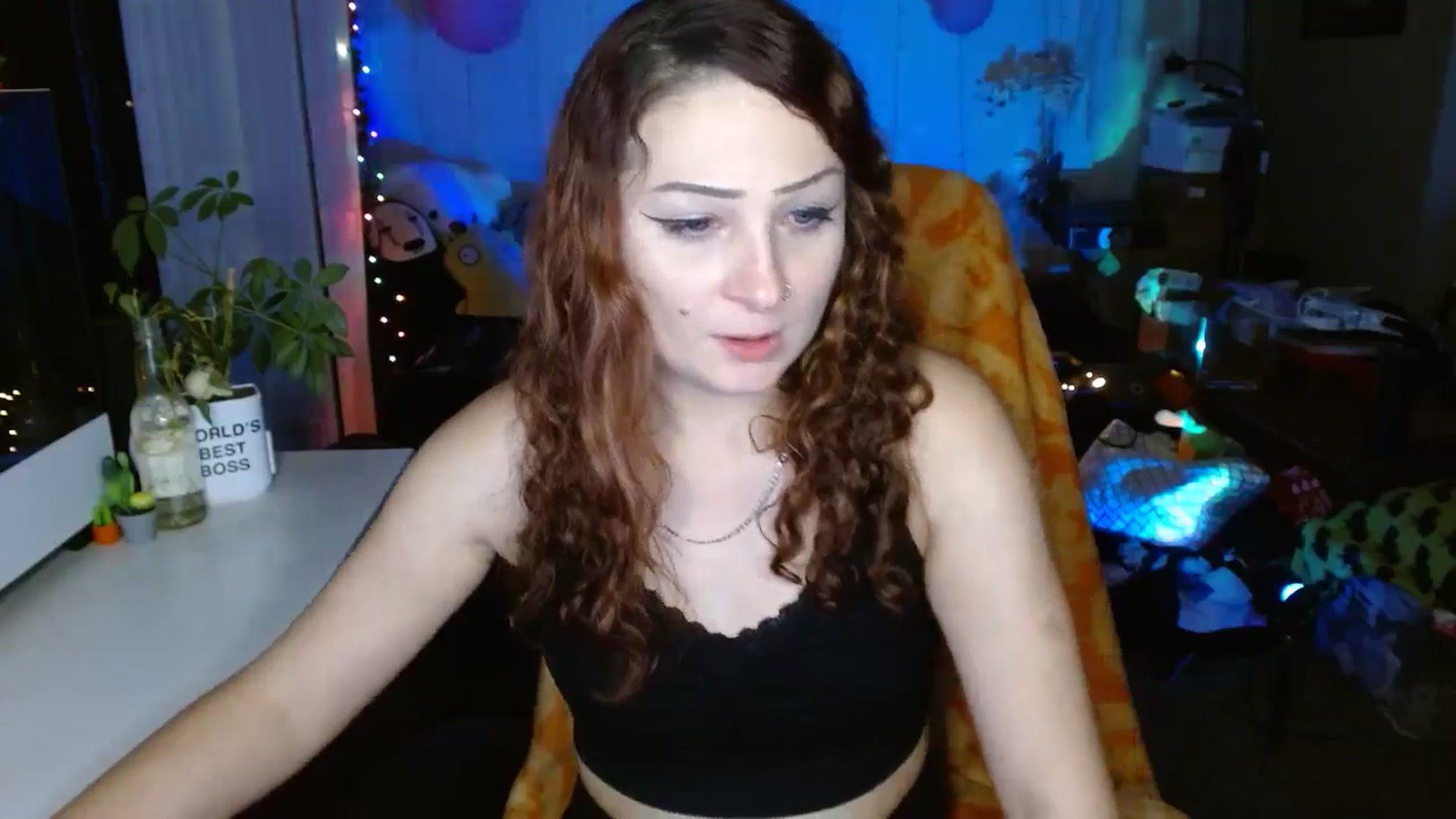 Gallery image thumbnail from Anne_mfc's myfreecams stream on, 08/20/2025, 06:08 image 4 of 20