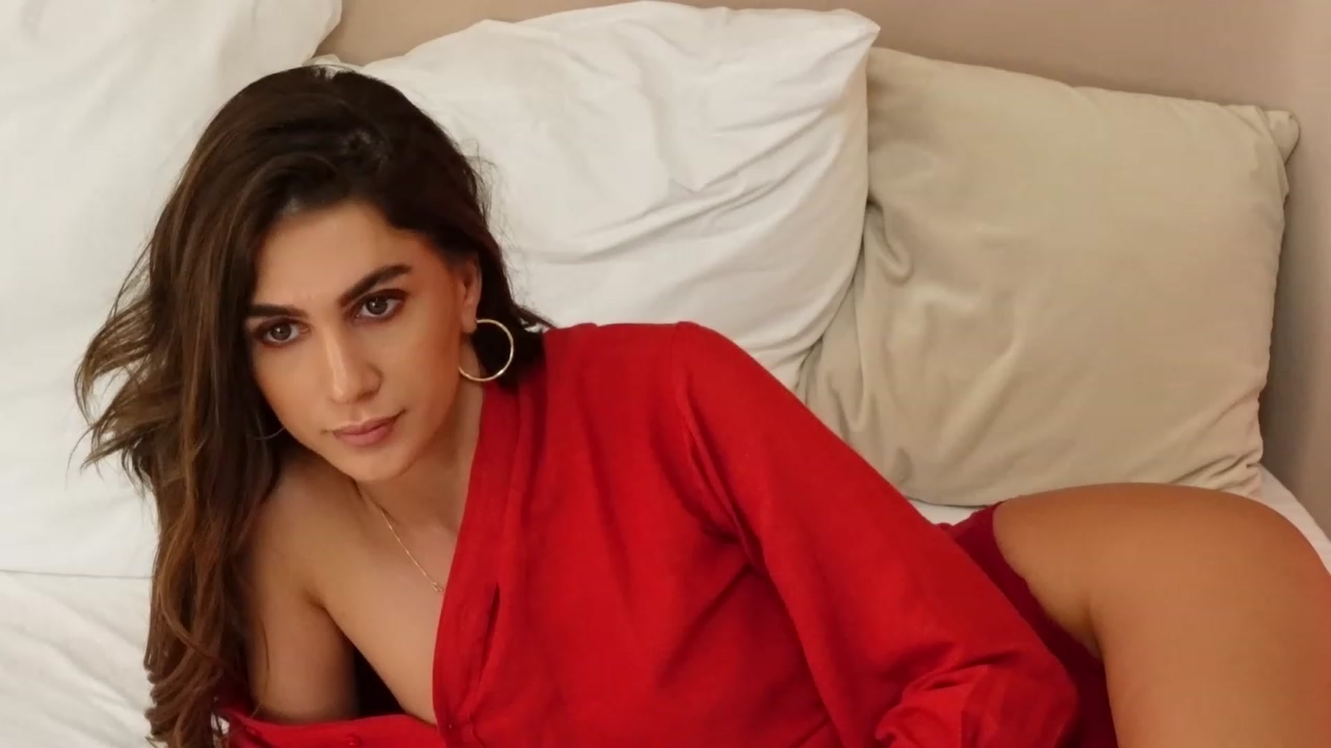 Gallery image thumbnail from AnnebelleRose's myfreecams stream on, 05/17/2023, 10:50 image 20 of 20