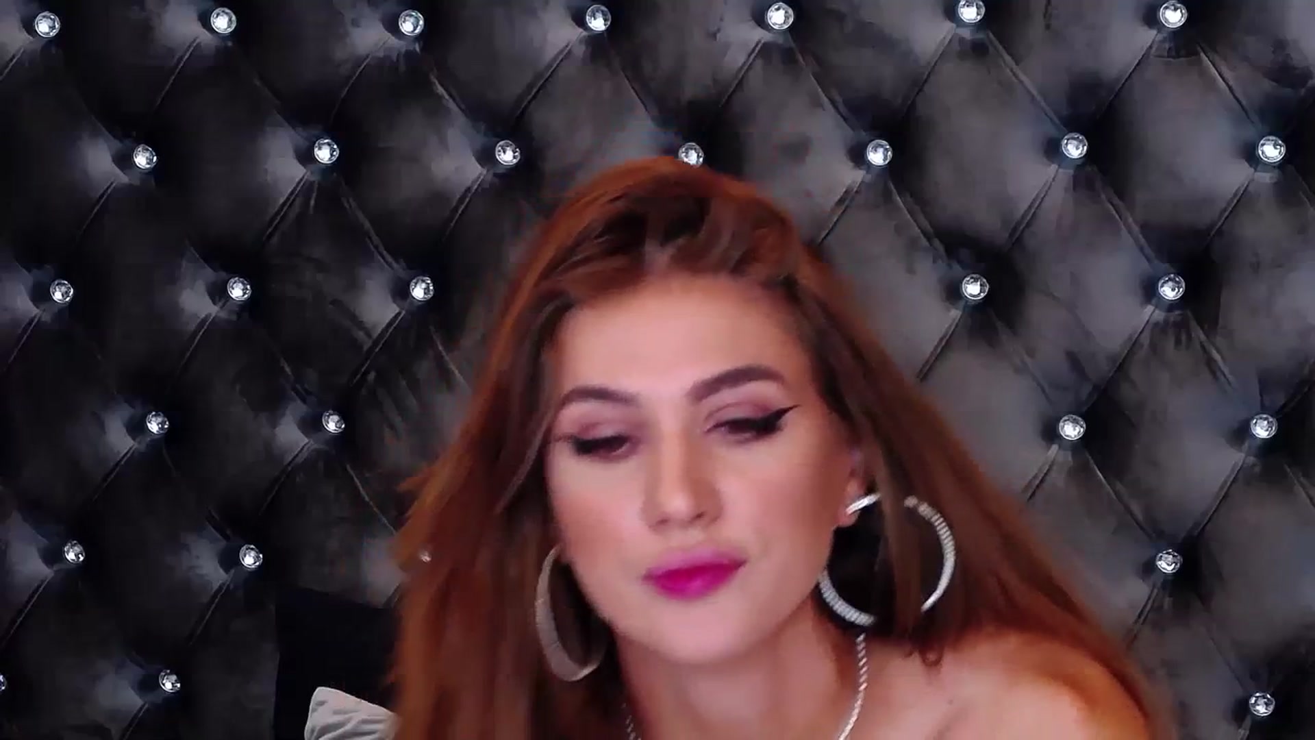Gallery image thumbnail from AnnebelleRose's myfreecams stream on, 10/04/2023, 04:13 image 9 of 20