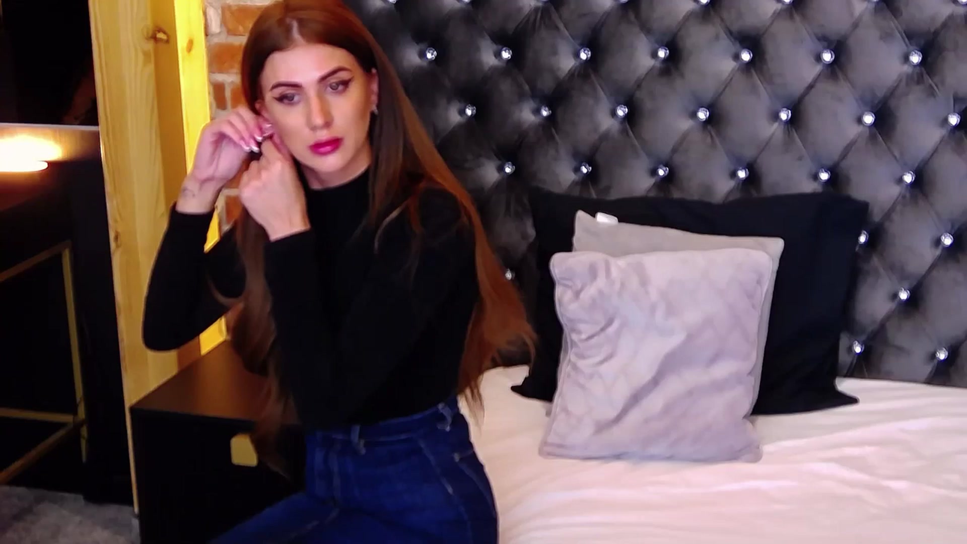 Gallery image thumbnail from AnnebelleRose's myfreecams stream on, 11/20/2023, 13:19 image 20 of 20