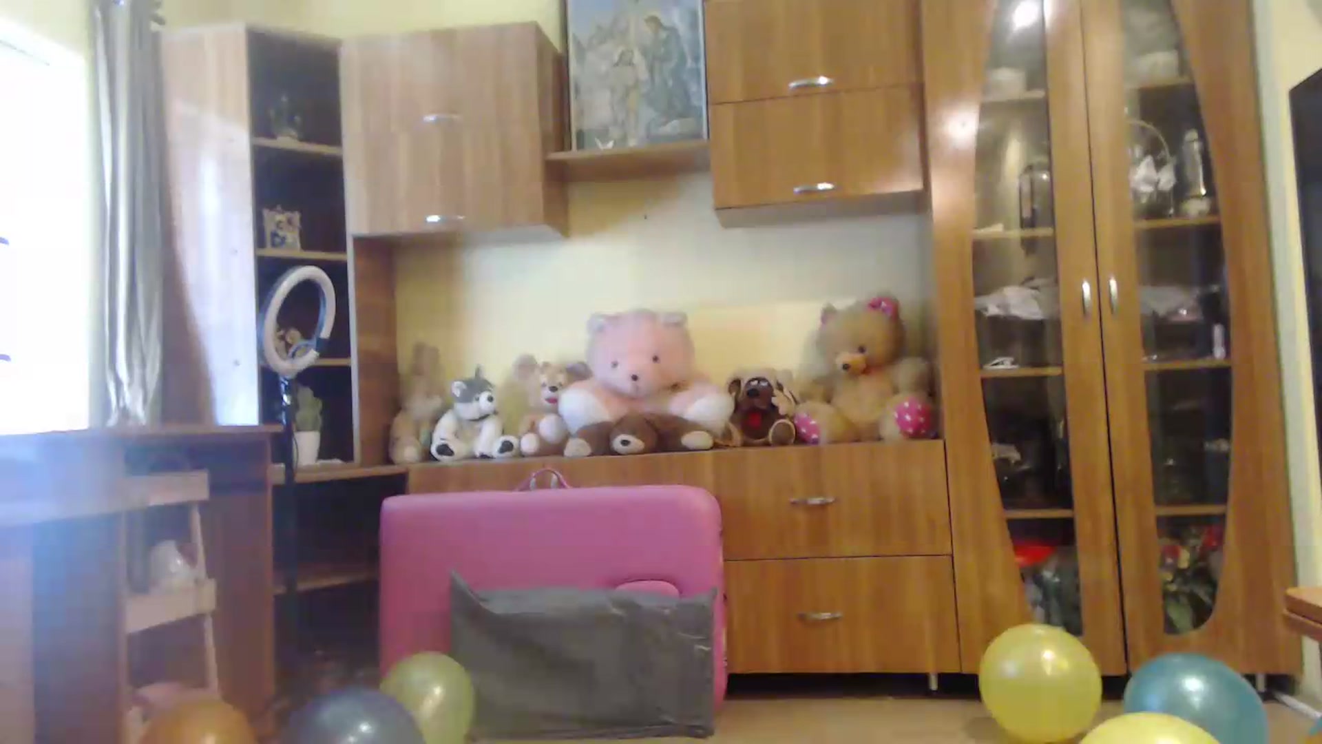 Gallery image thumbnail from AnneeeRose's myfreecams stream on, 05/10/2026, 14:19 image 18 of 20