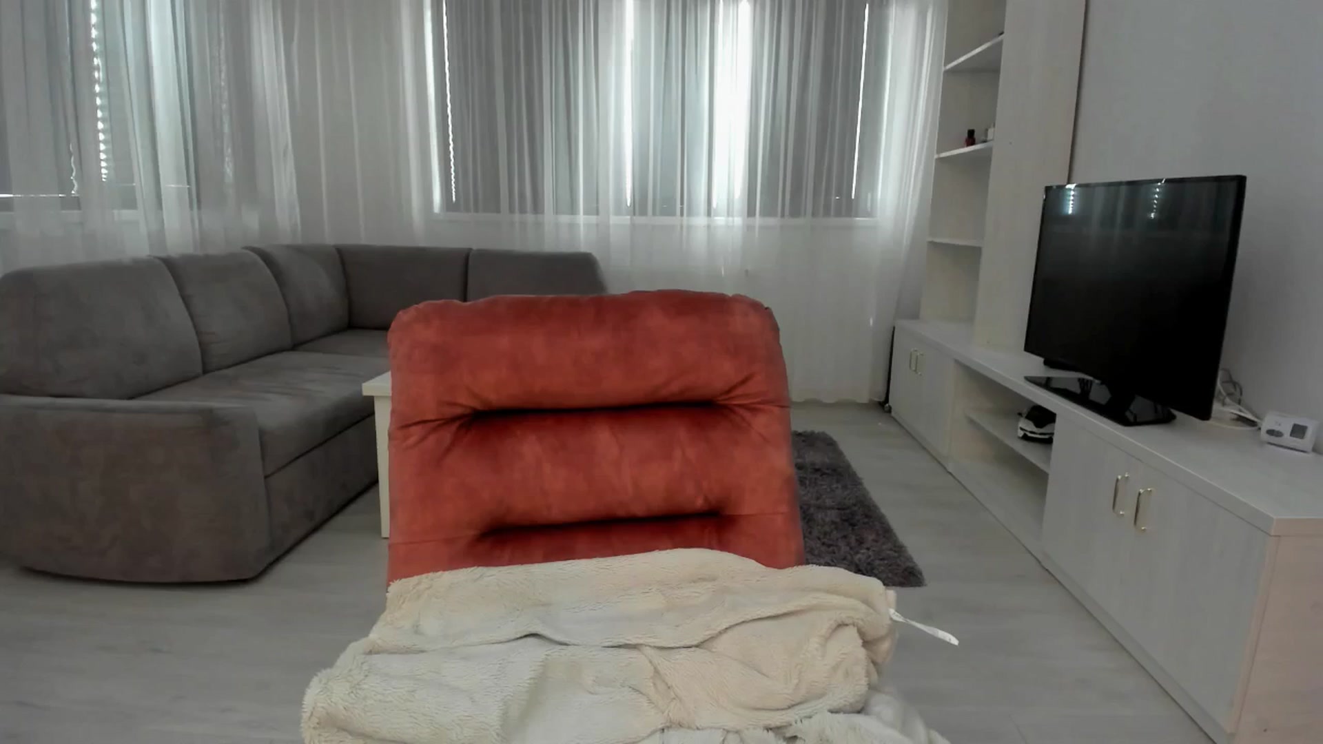 Gallery image thumbnail from Anneexx's myfreecams stream on, 05/28/2025, 11:08 image 12 of 20