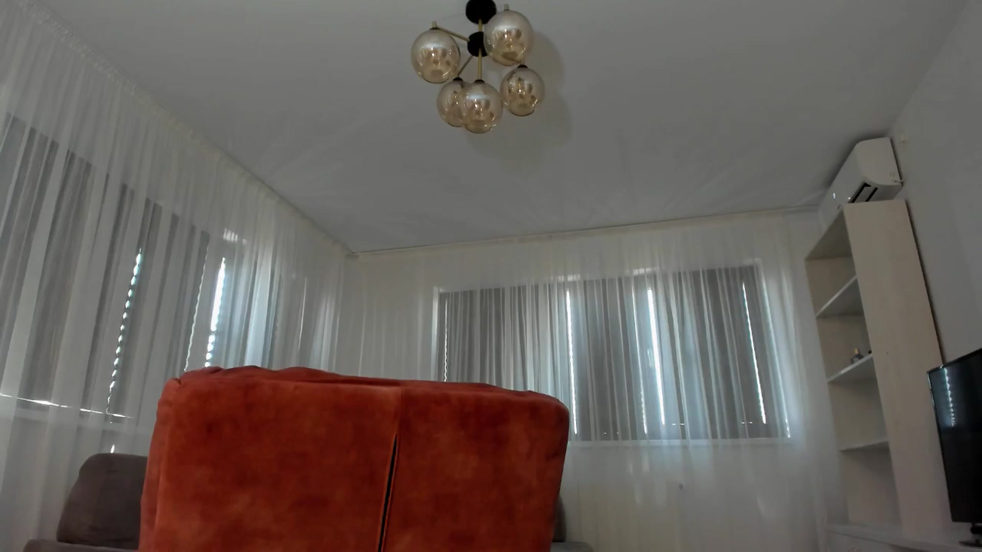 Gallery image thumbnail from Anneexx's myfreecams stream on, 07/22/2025, 13:06 image 16 of 20