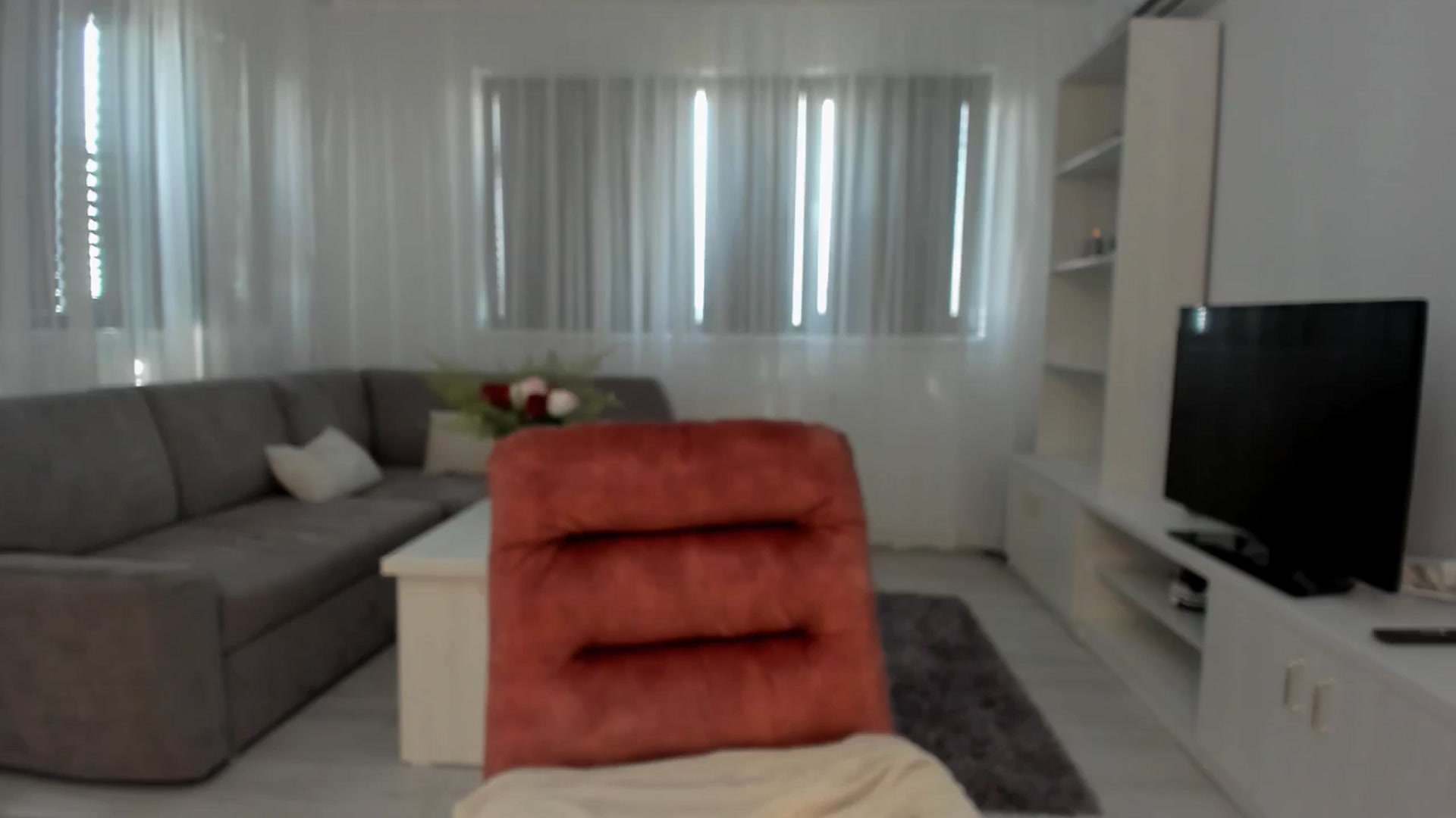 Gallery image thumbnail from Anneexx's myfreecams stream on, 07/23/2025, 12:07 image 16 of 20