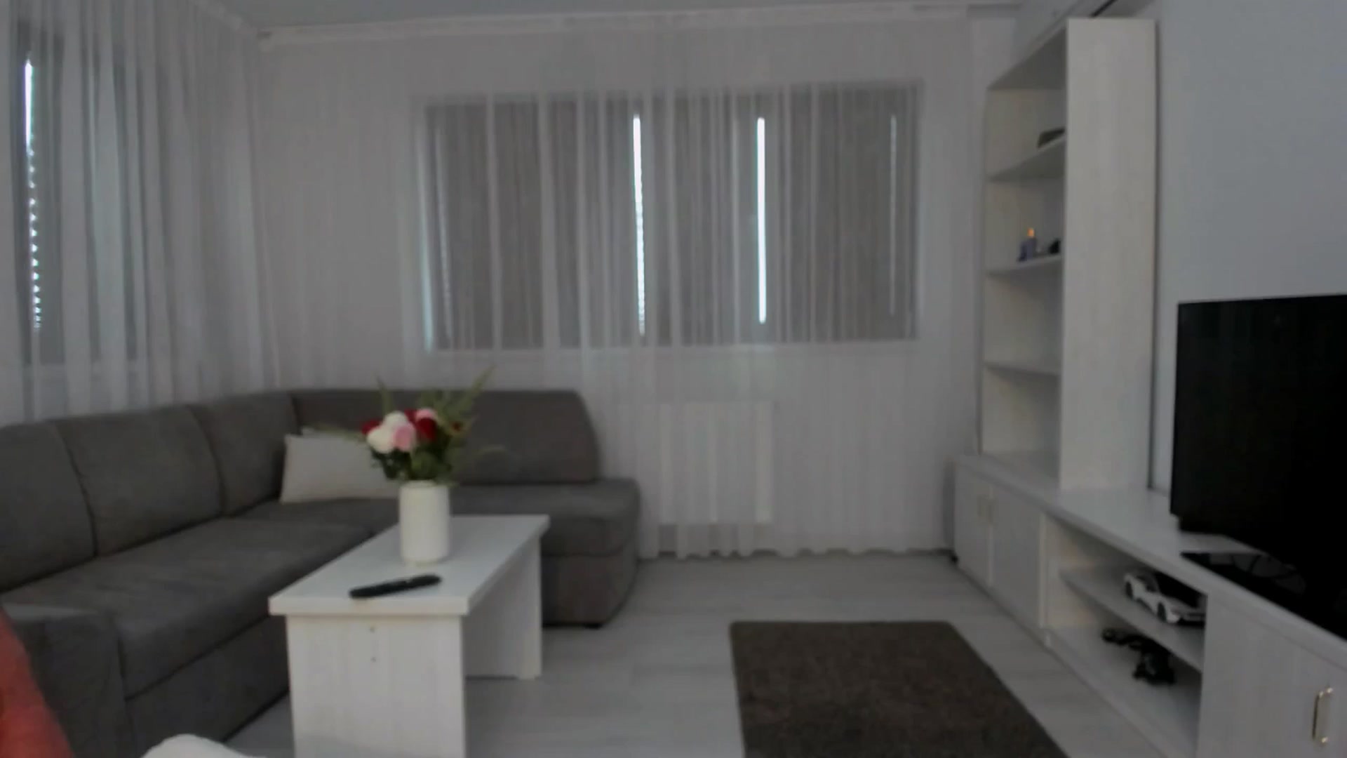 Gallery image thumbnail from Anneexx's myfreecams stream on, 11/08/2025, 10:42 image 18 of 20