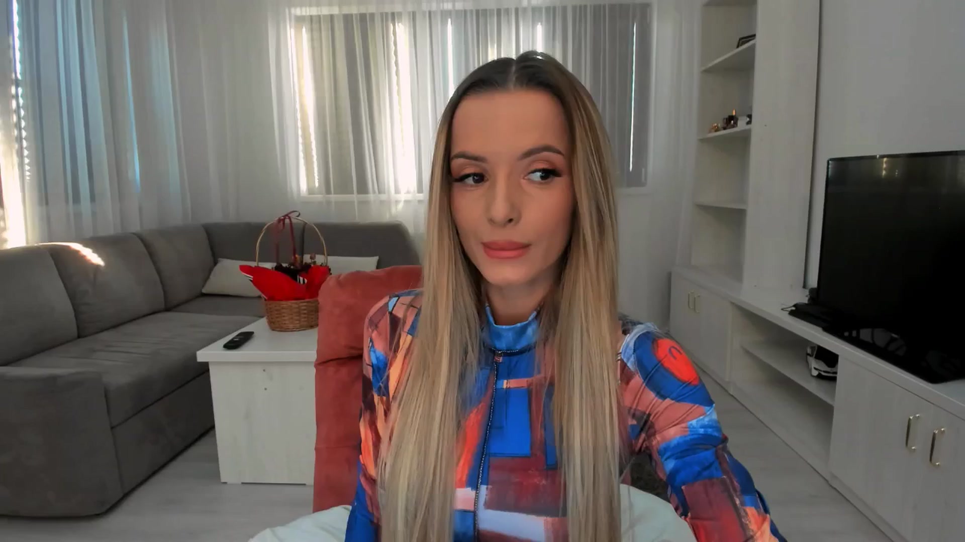 Gallery image thumbnail from Anneexx's myfreecams stream on, 01/14/2026, 11:02 image 1 of 20