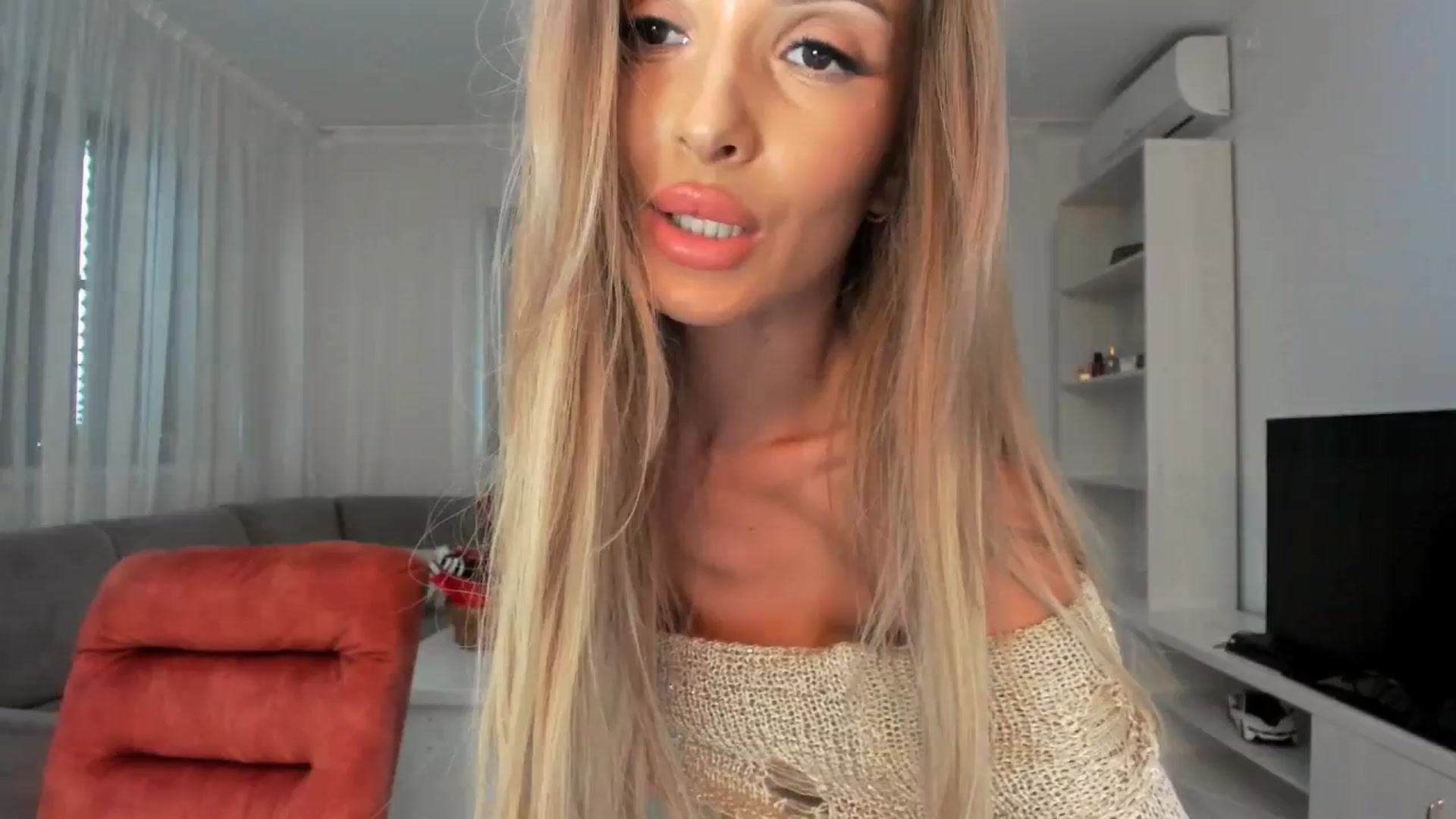 Gallery image thumbnail from Anneexx's myfreecams stream on, 01/22/2026, 11:52 image 20 of 20