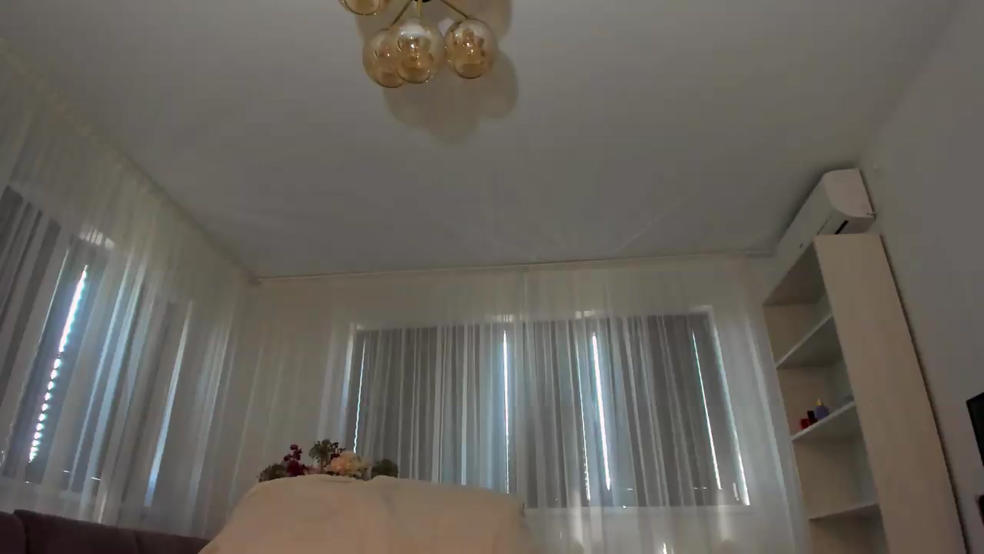 Gallery image thumbnail from Anneexx's myfreecams stream on, 05/06/2026, 13:29 image 11 of 20