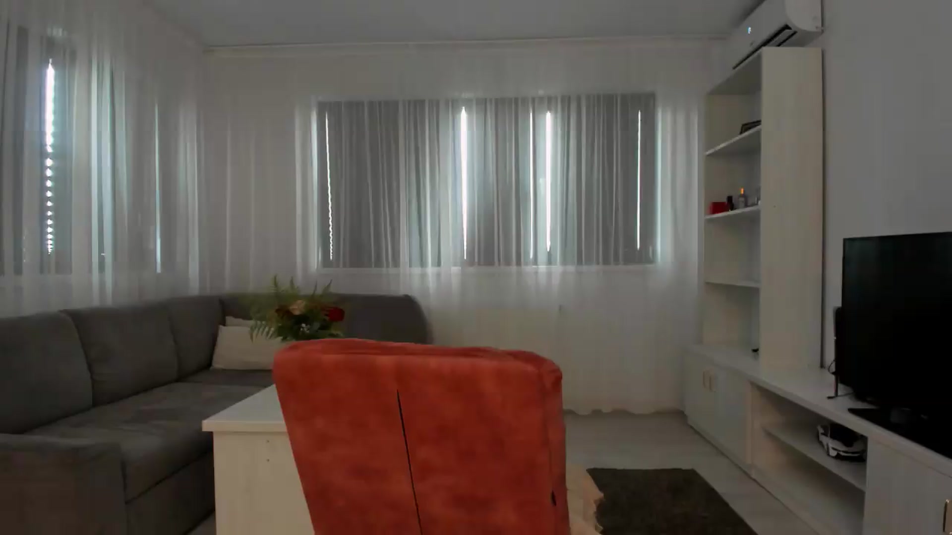 Gallery image thumbnail from Anneexx's myfreecams stream on, 06/01/2026, 12:49 image 11 of 20