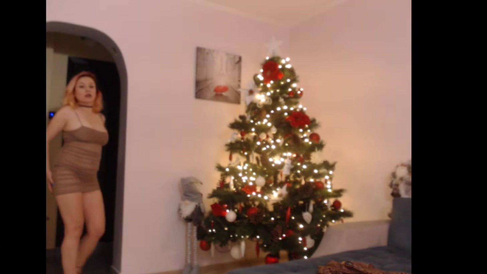 Gallery image thumbnail from Anneliss's myfreecams stream on, 12/06/2022, 22:26 image 13 of 20