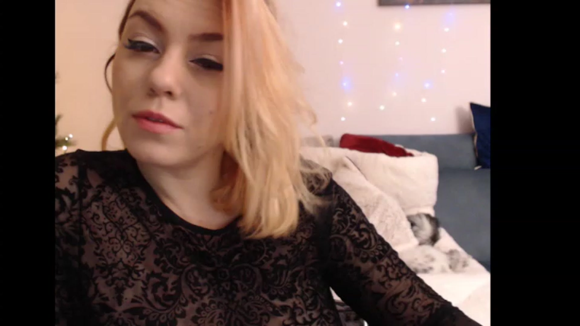 Gallery image thumbnail from Anneliss's myfreecams stream on, 12/27/2022, 17:37 image 9 of 20