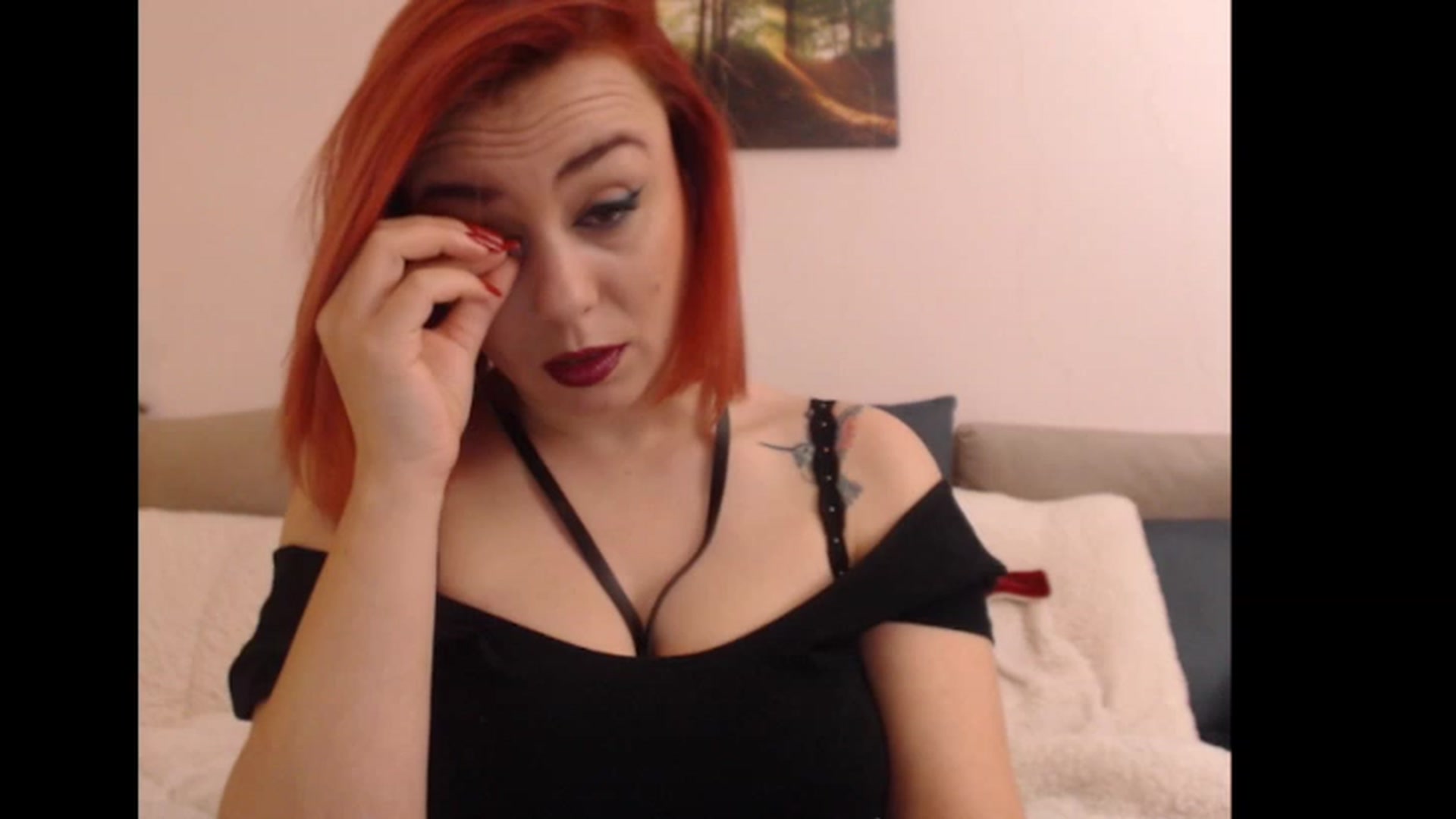 Gallery image thumbnail from Anneliss's myfreecams stream on, 01/06/2023, 17:33 image 2 of 20
