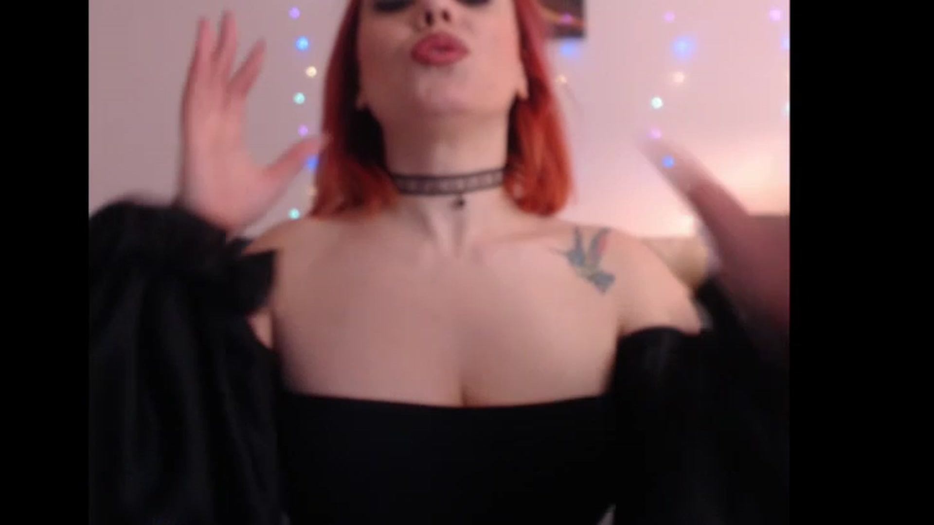 Gallery image thumbnail from Anneliss's myfreecams stream on, 01/12/2023, 16:52 image 17 of 20