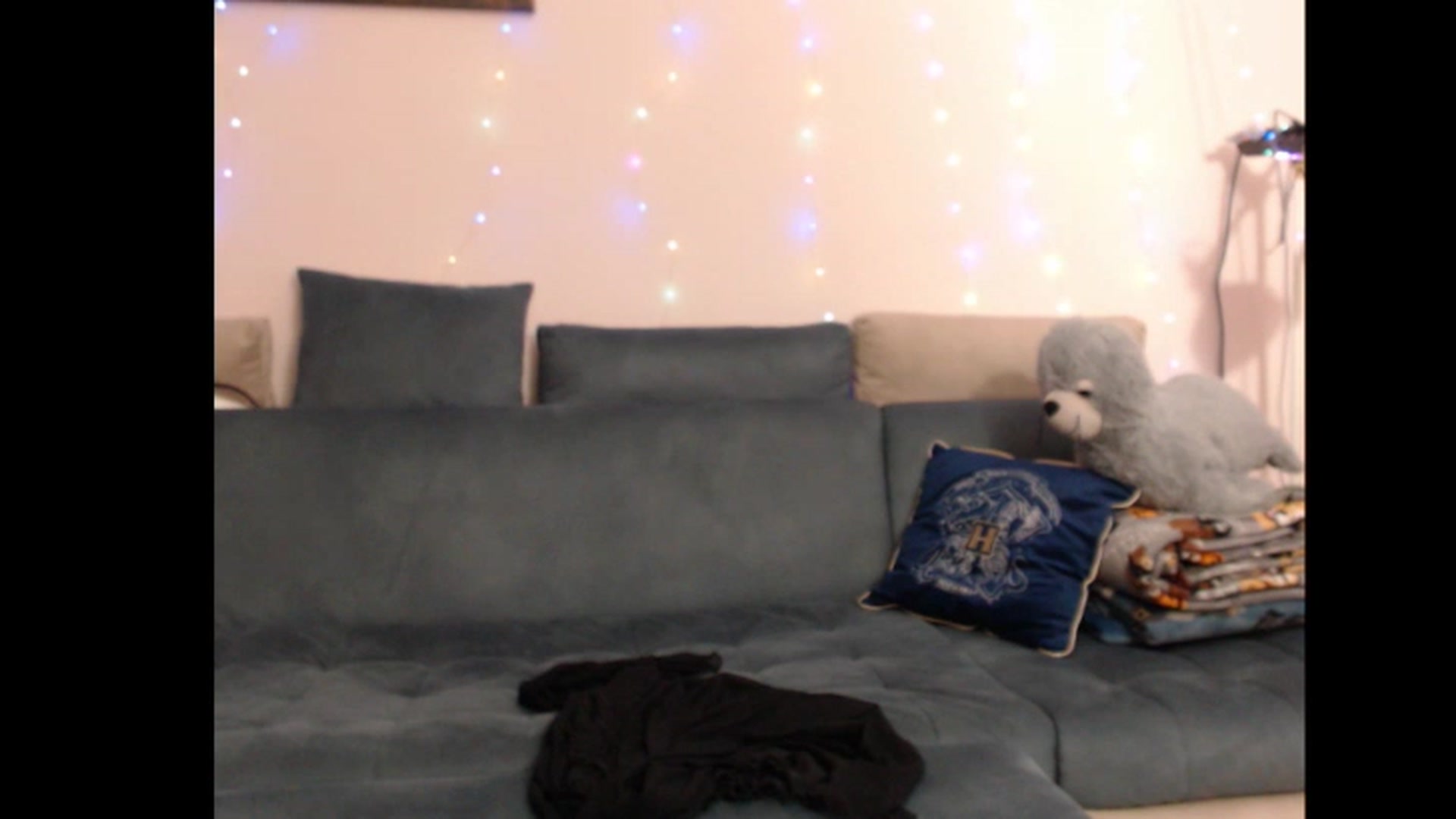 Gallery image thumbnail from Anneliss's myfreecams stream on, 03/10/2023, 17:43 image 11 of 20