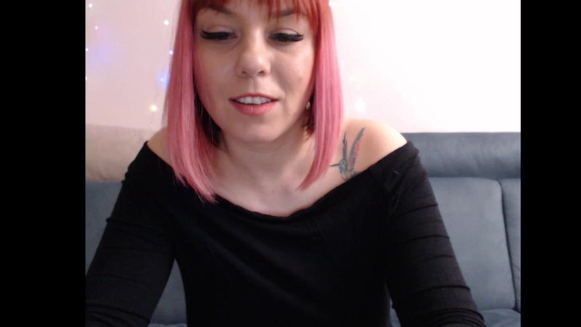 Gallery image thumbnail from Anneliss's myfreecams stream on, 05/09/2023, 17:51 image 14 of 20