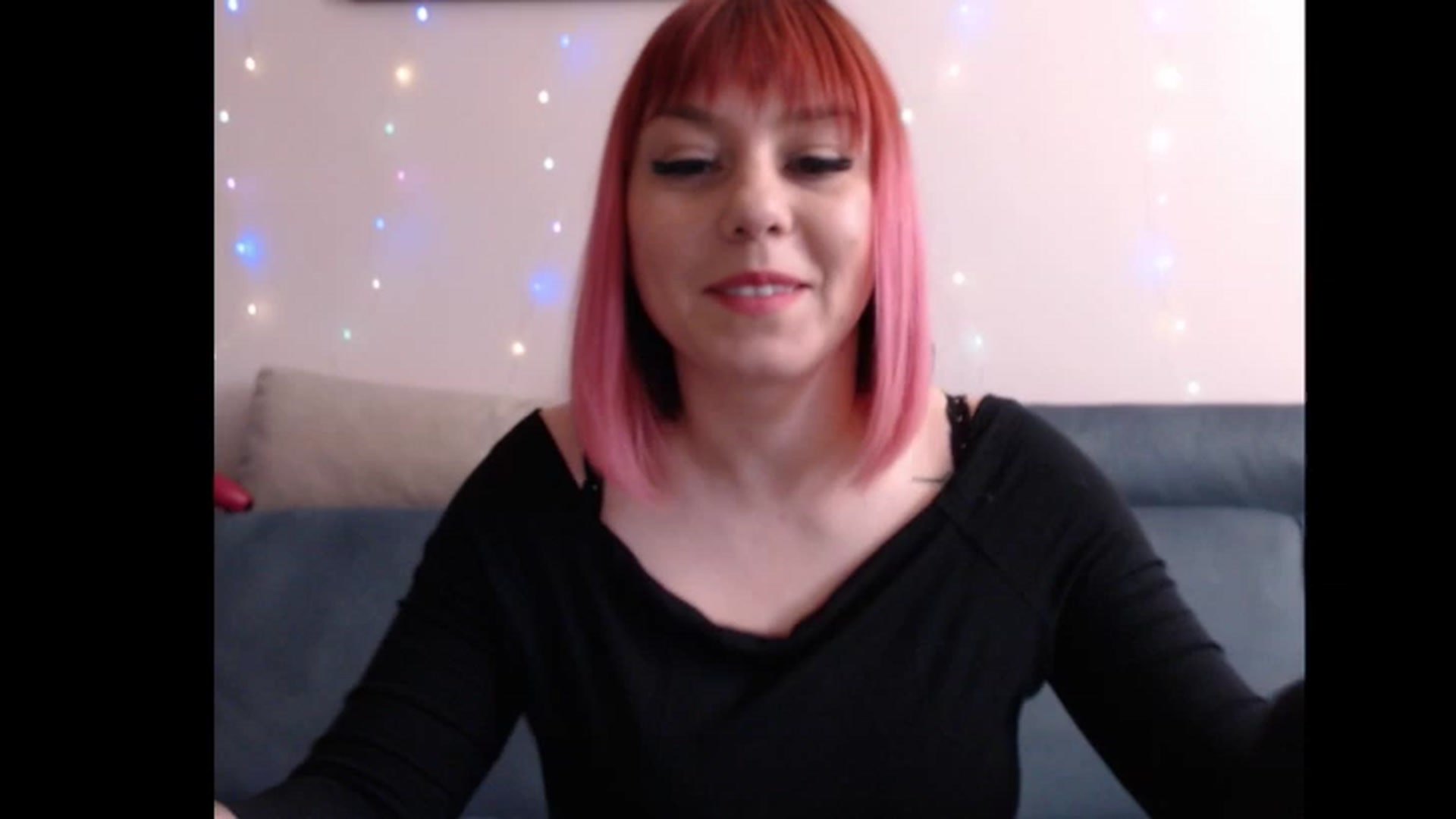 Gallery image thumbnail from Anneliss's myfreecams stream on, 05/09/2023, 17:51 image 6 of 20