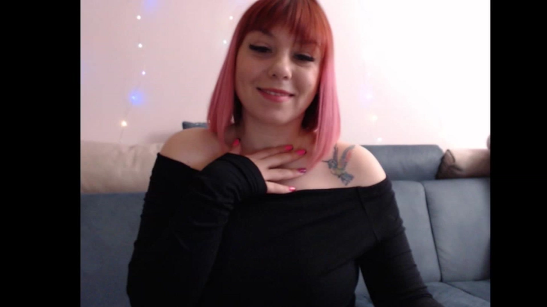 Gallery image thumbnail from Anneliss's myfreecams stream on, 05/09/2023, 17:51 image 12 of 20