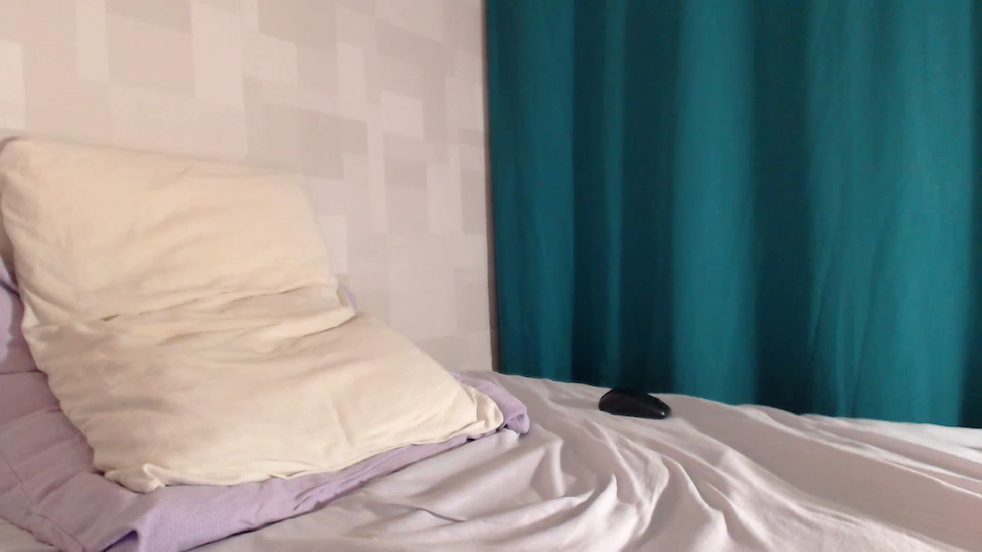 Gallery image thumbnail from AnniLou's myfreecams stream on, 04/09/2023, 21:10 image 17 of 20