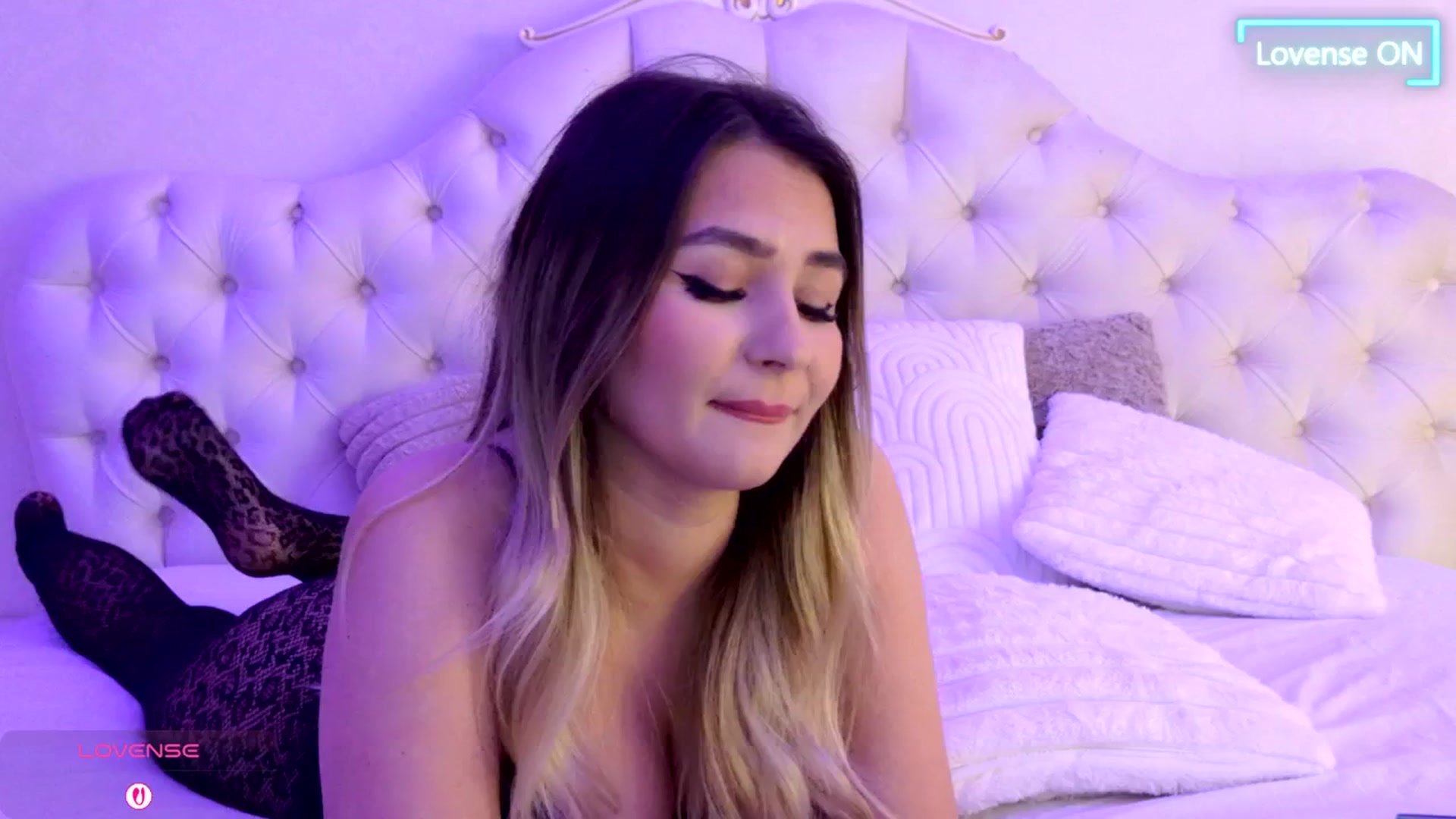 Gallery image thumbnail from AnniaSummer's myfreecams stream on, 03/02/2026, 09:09 image 1 of 20