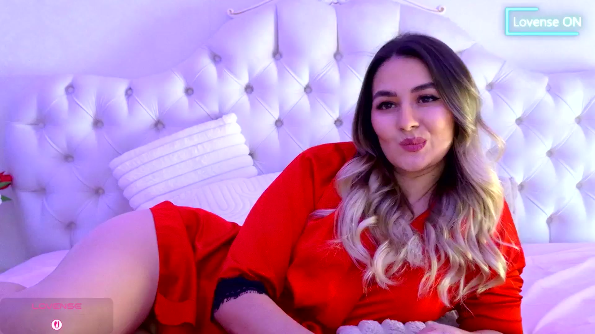 Gallery image thumbnail from AnniaSummer's myfreecams stream on, 03/08/2026, 11:39 image 13 of 20