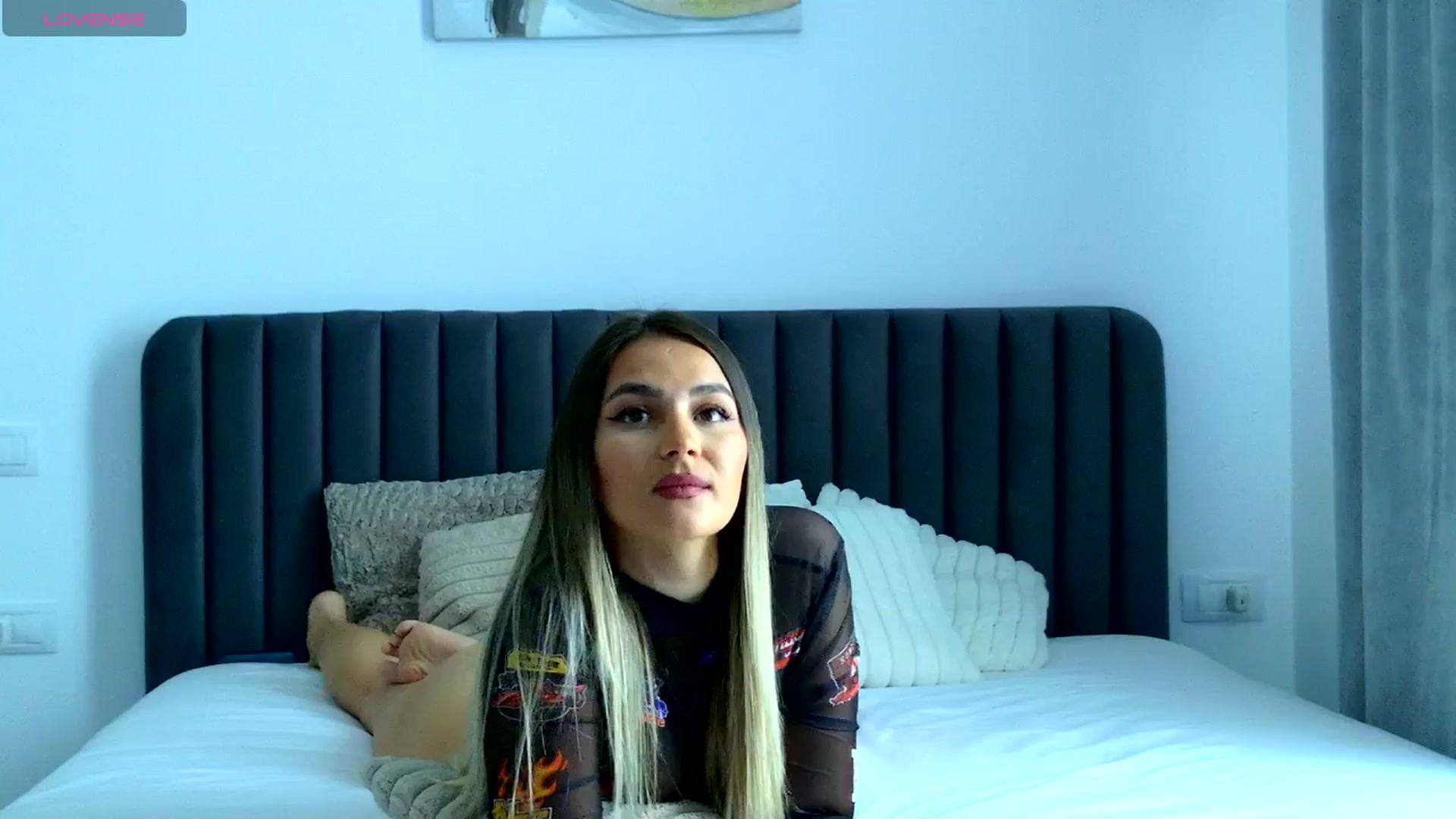 Gallery image thumbnail from AnniaSummer's myfreecams stream on, 04/28/2026, 14:04 image 14 of 20