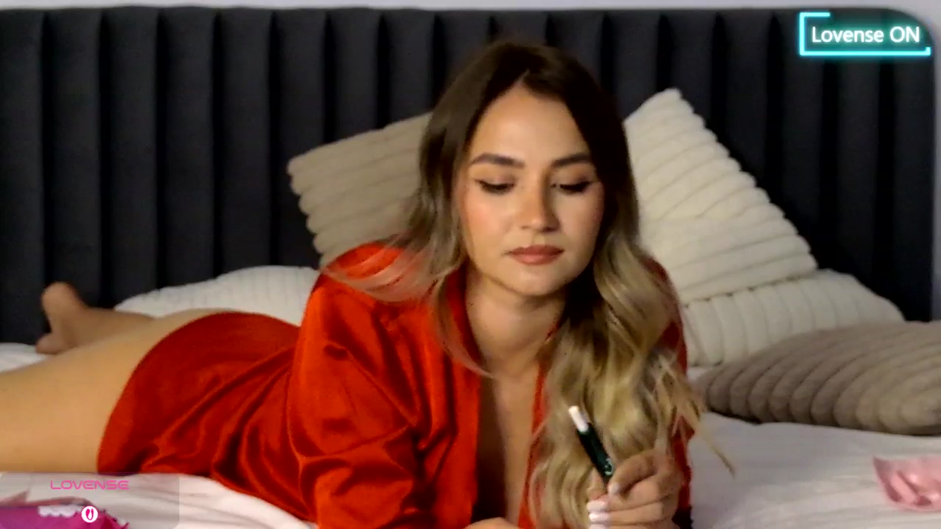 Gallery image thumbnail from AnniaSummer's myfreecams stream on, 05/03/2026, 03:45 image 11 of 20