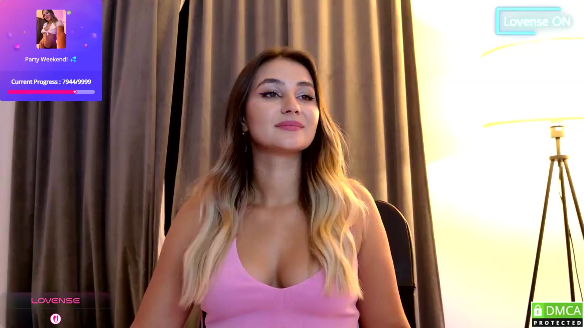 Gallery image thumbnail from AnniaSummer's myfreecams stream on, 08/08/2026, 01:08 image 17 of 20