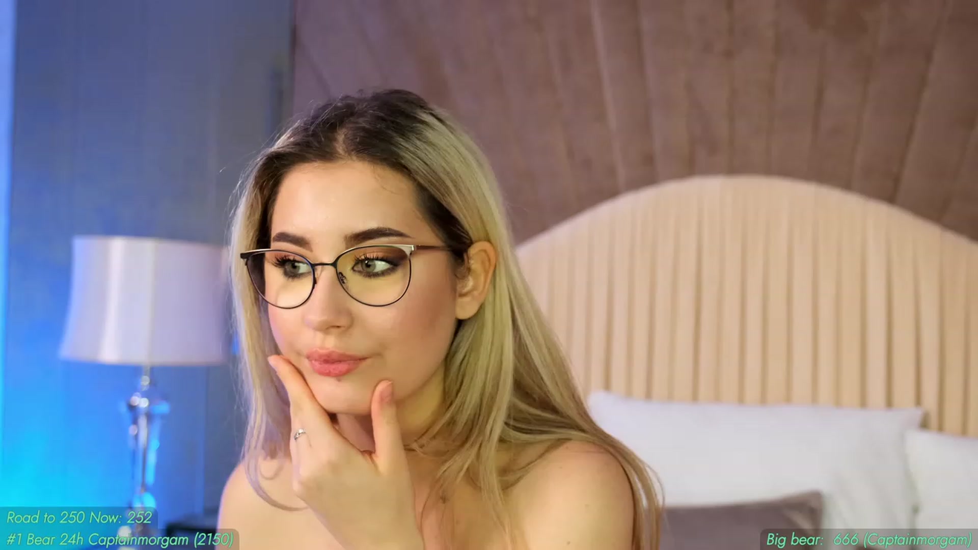 Gallery image thumbnail from AnnieKarrera1's myfreecams stream on, 01/13/2023, 12:43 image 11 of 20