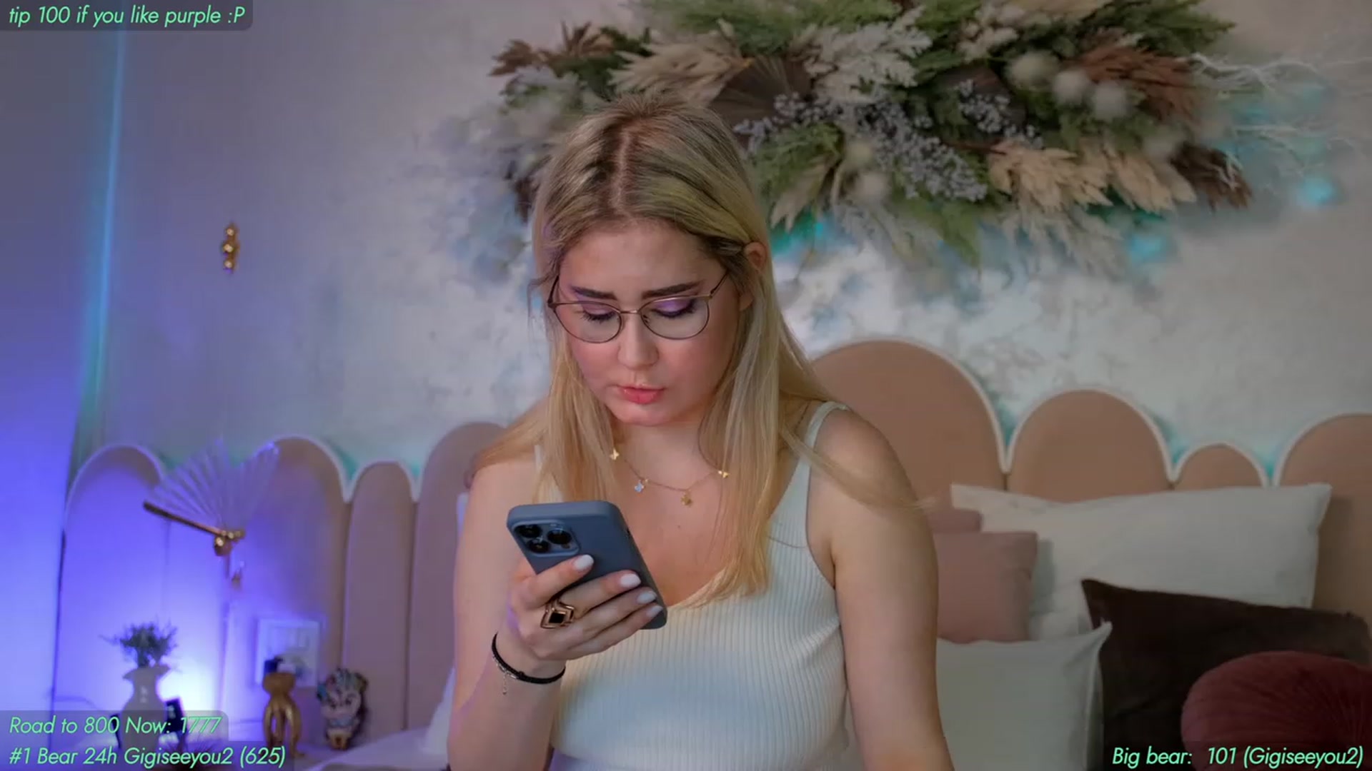 Gallery image thumbnail from AnnieKarrera1's myfreecams stream on, 03/15/2023, 10:12 image 20 of 20